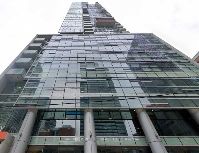 375 King Street W 2803, Toronto C01, ON M5V 1K1