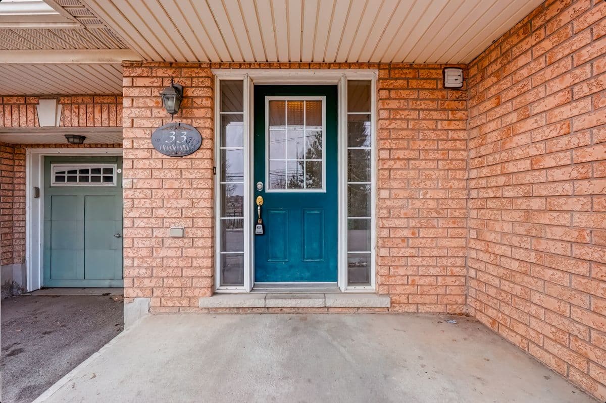 33 October Place, Brampton, ON L6Y 0R6