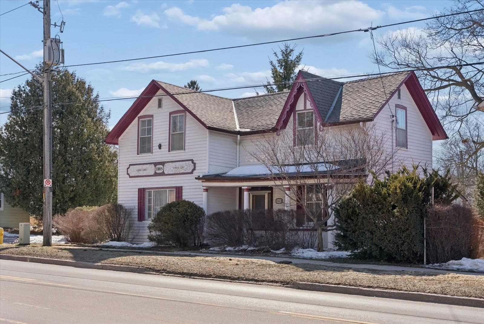 15212 Simcoe Street, Scugog, ON L9L 1J8