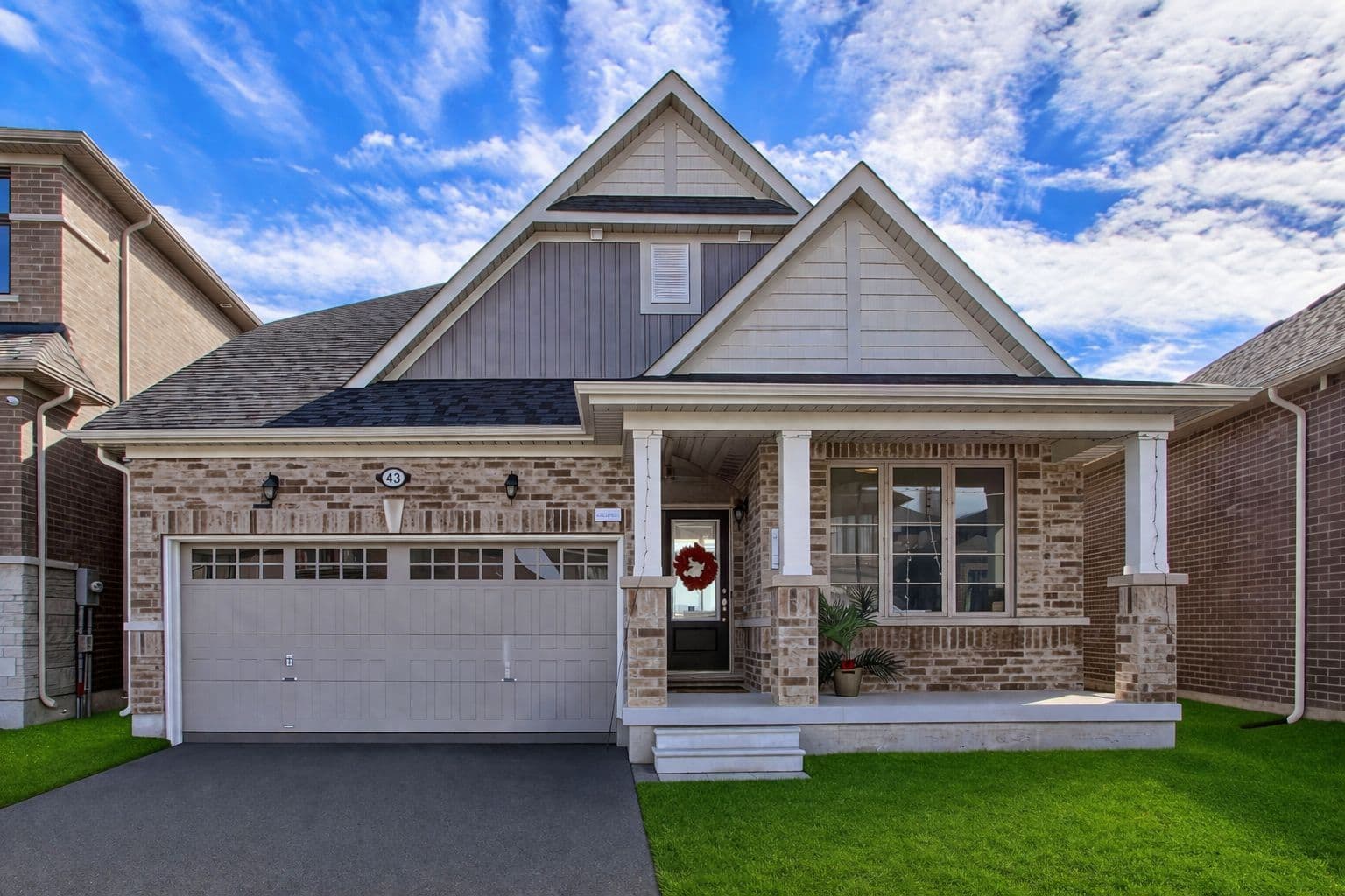 43 Big Canoe Drive, Georgina, ON L0E 1R0