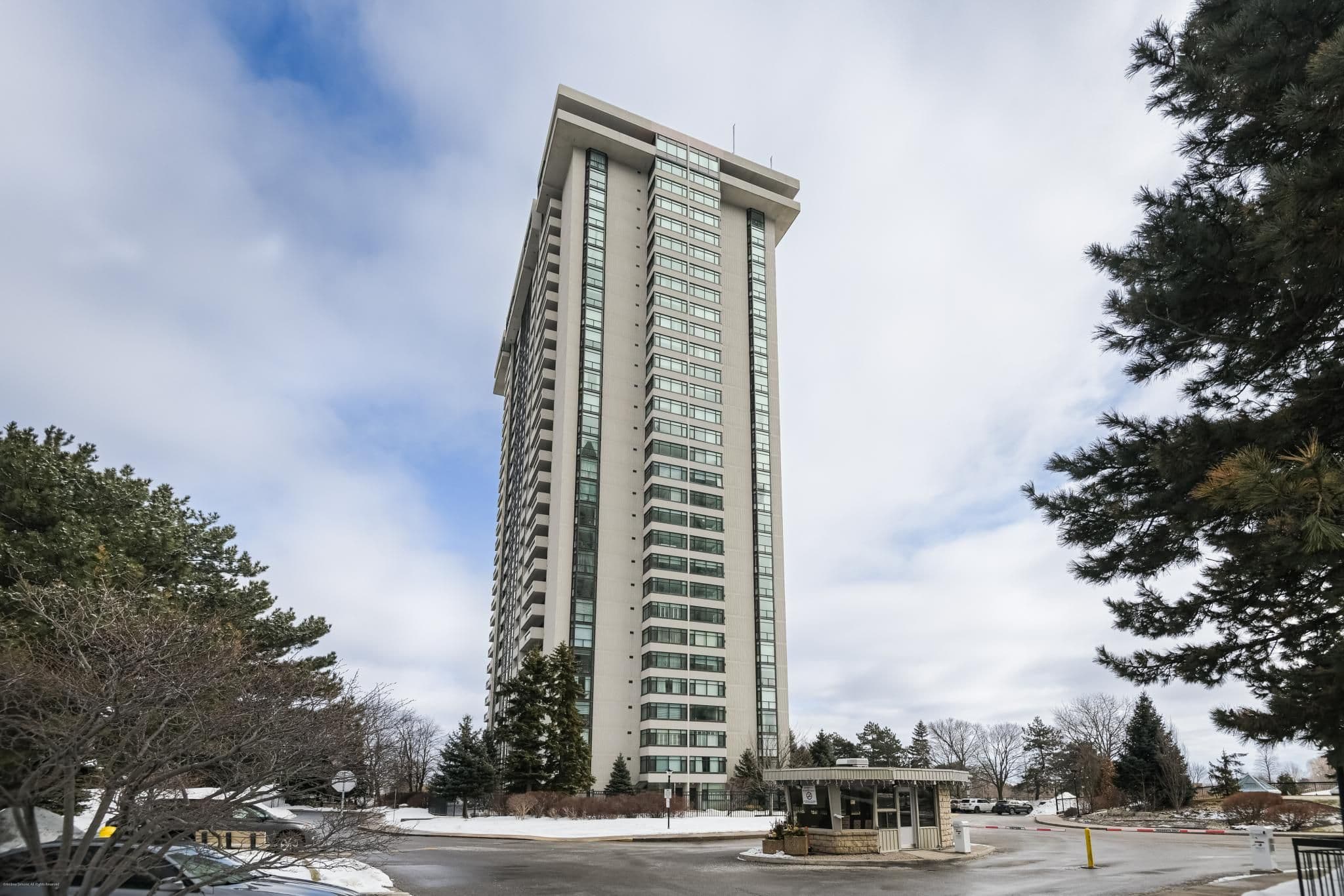 1555 Finch Avenue E 2702, Toronto C15, ON M2J 4X9