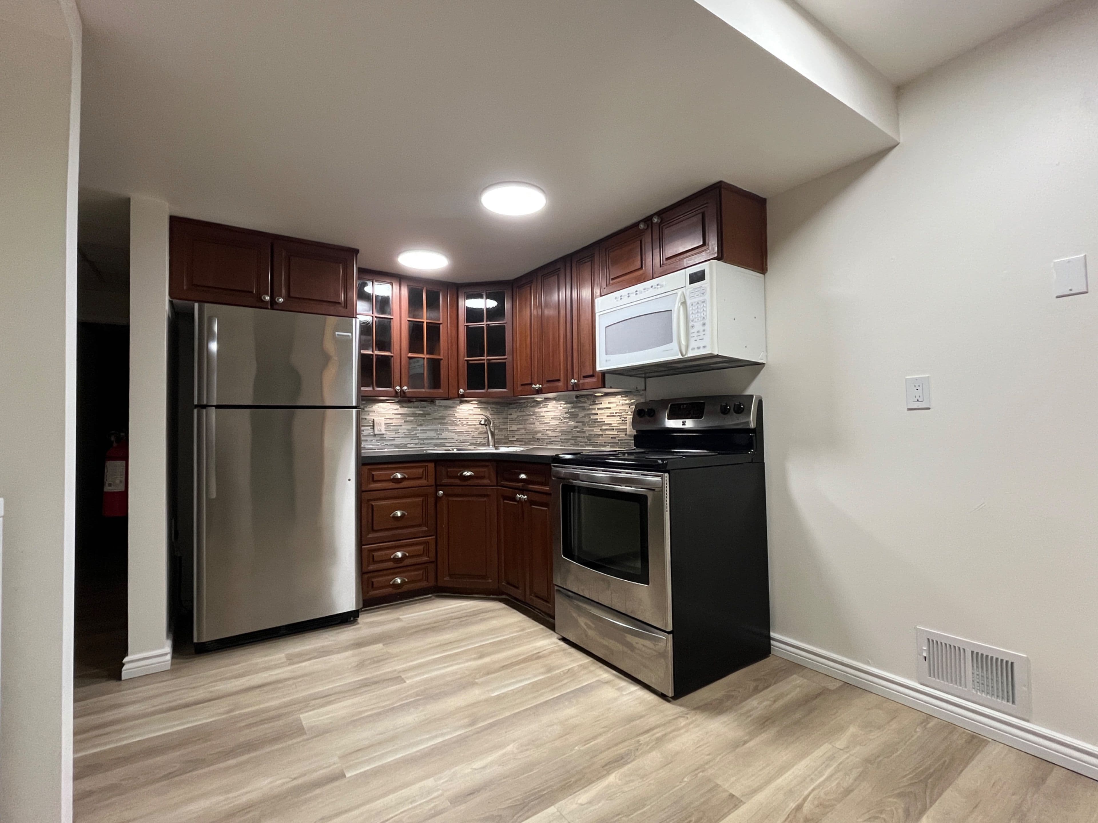 77 King Street Unit 3, Halton Hills, ON L7G 2G8