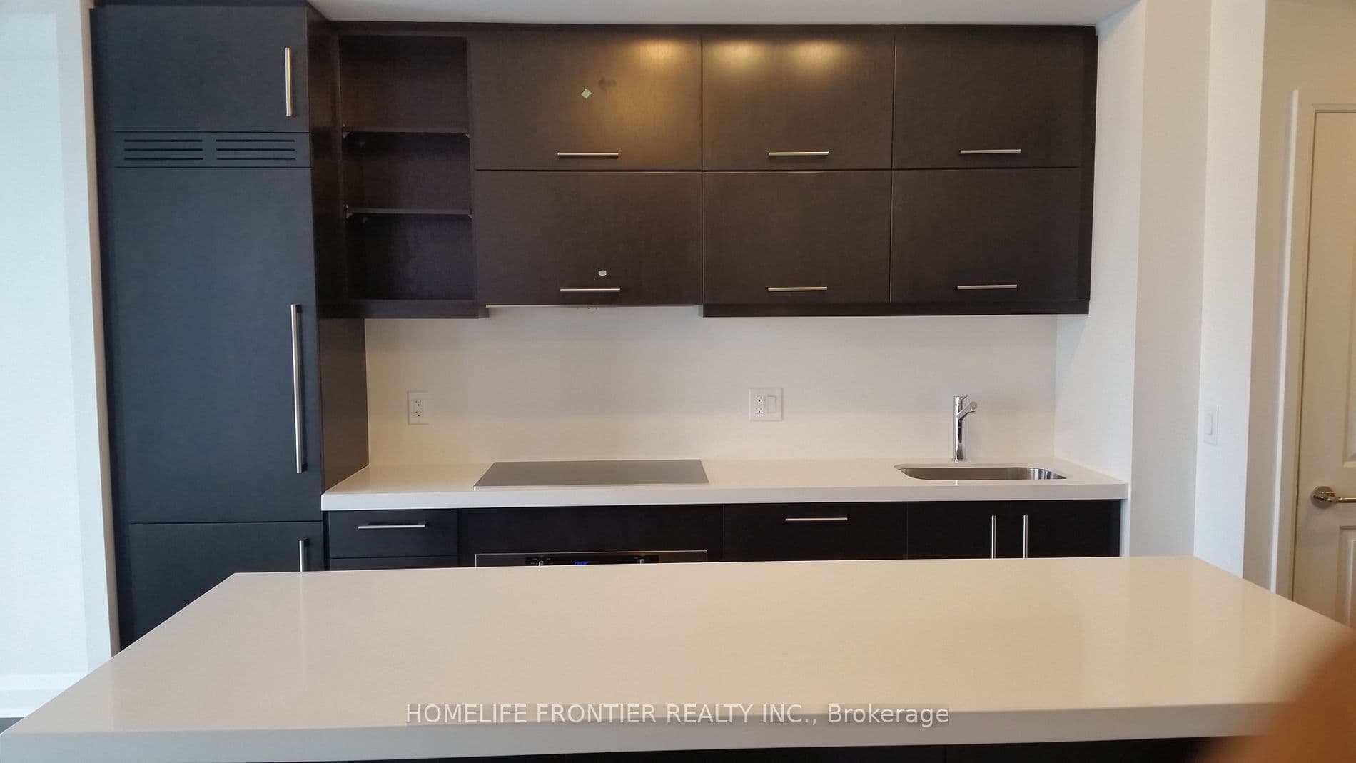 1080 Bay Street 3106, Toronto C01, ON M5S 0A6