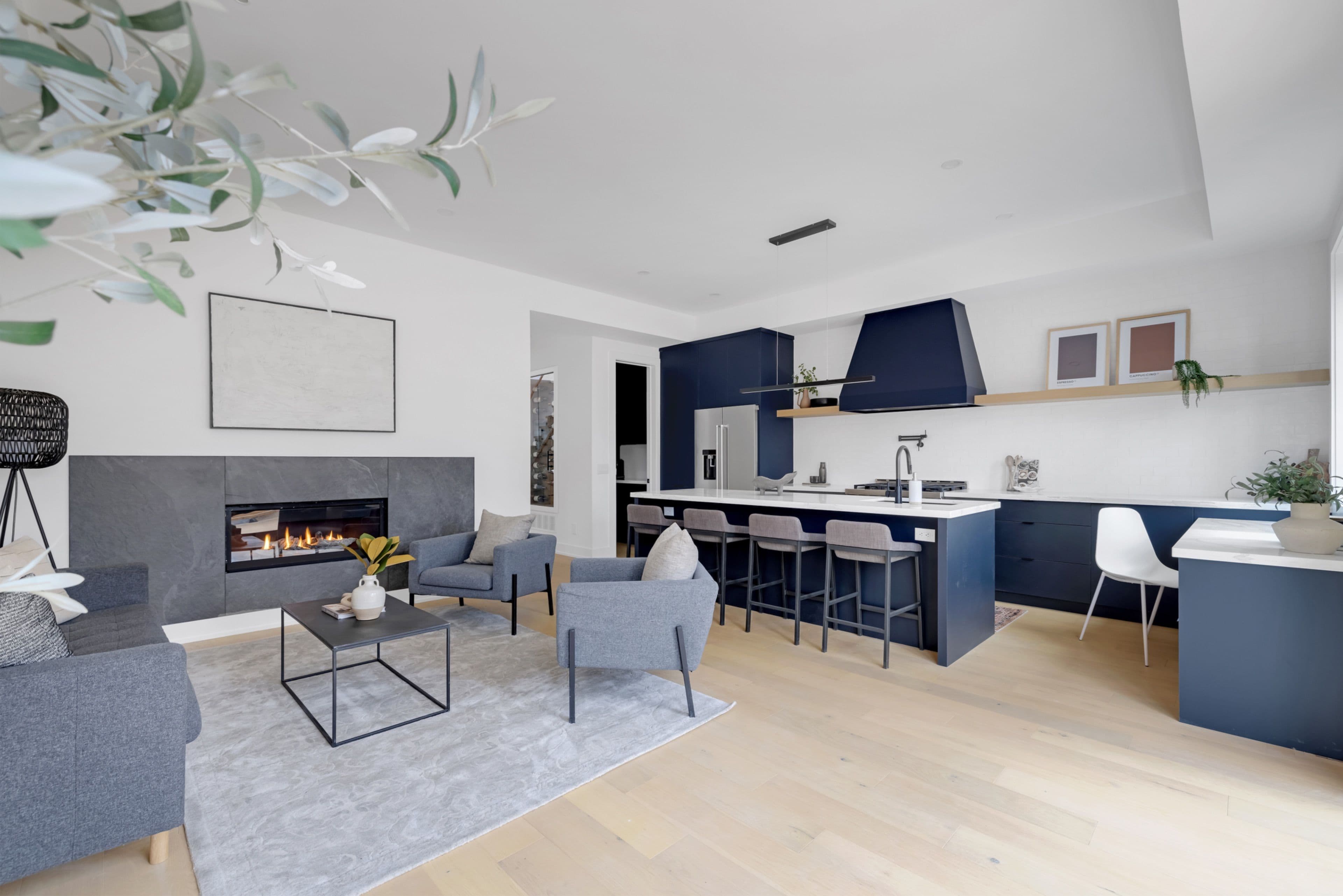 13 Knight Street, Toronto E03, ON M4C 3K8