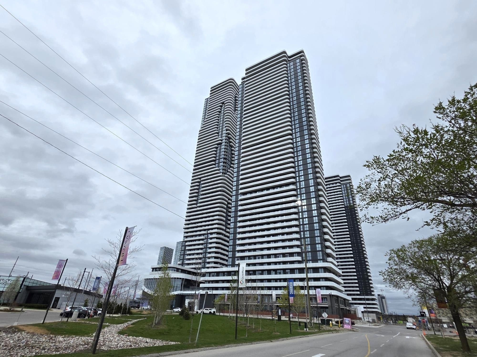 195 Commerce Street 3310, Vaughan, ON L4K 0P9