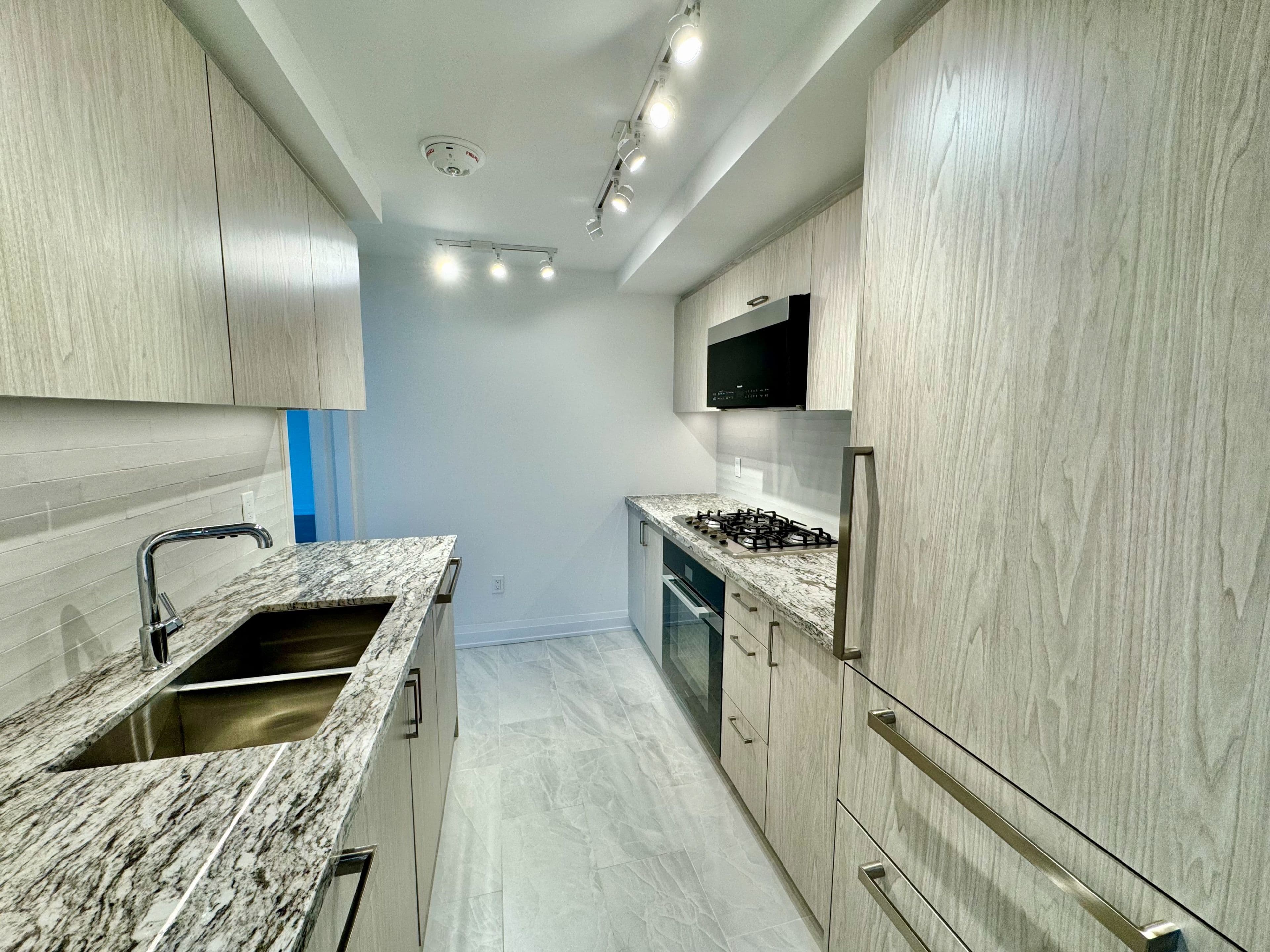 505 Glencairn Avenue 319, Toronto C04, ON M6B 0B2