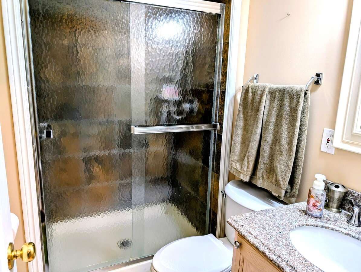 44 Morrison Crescent, Grimsby, ON L3M 5K4