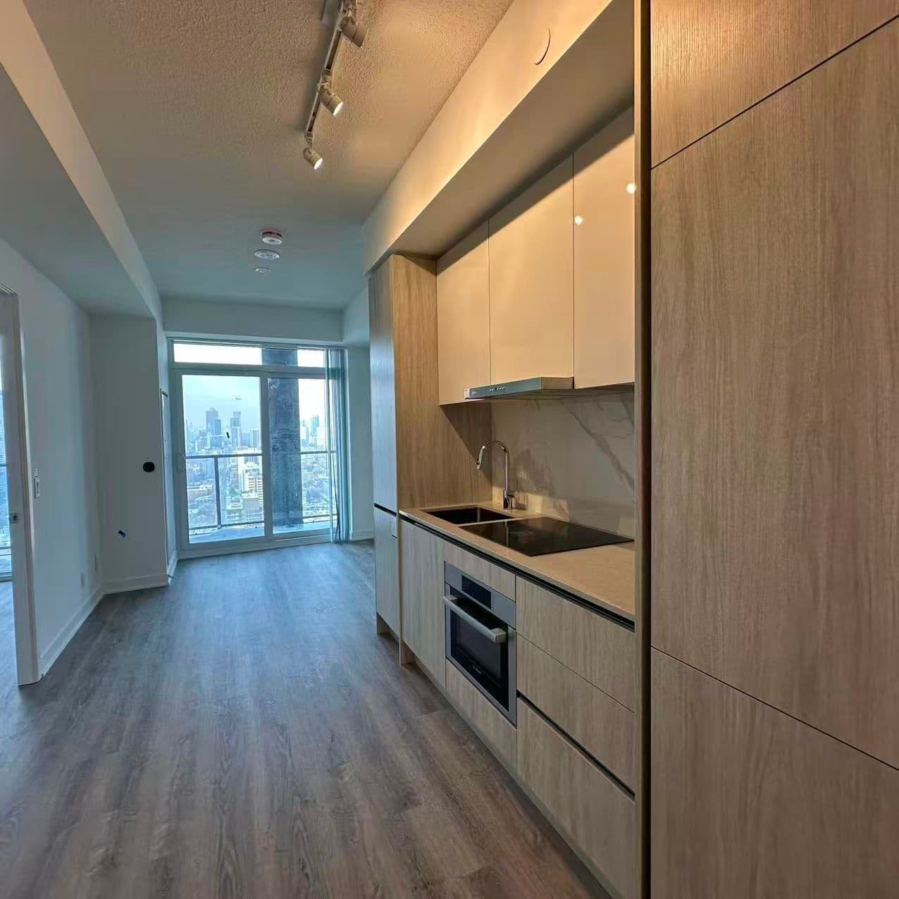 180 Front Street S 3815, Toronto C08, ON M5A 0K9