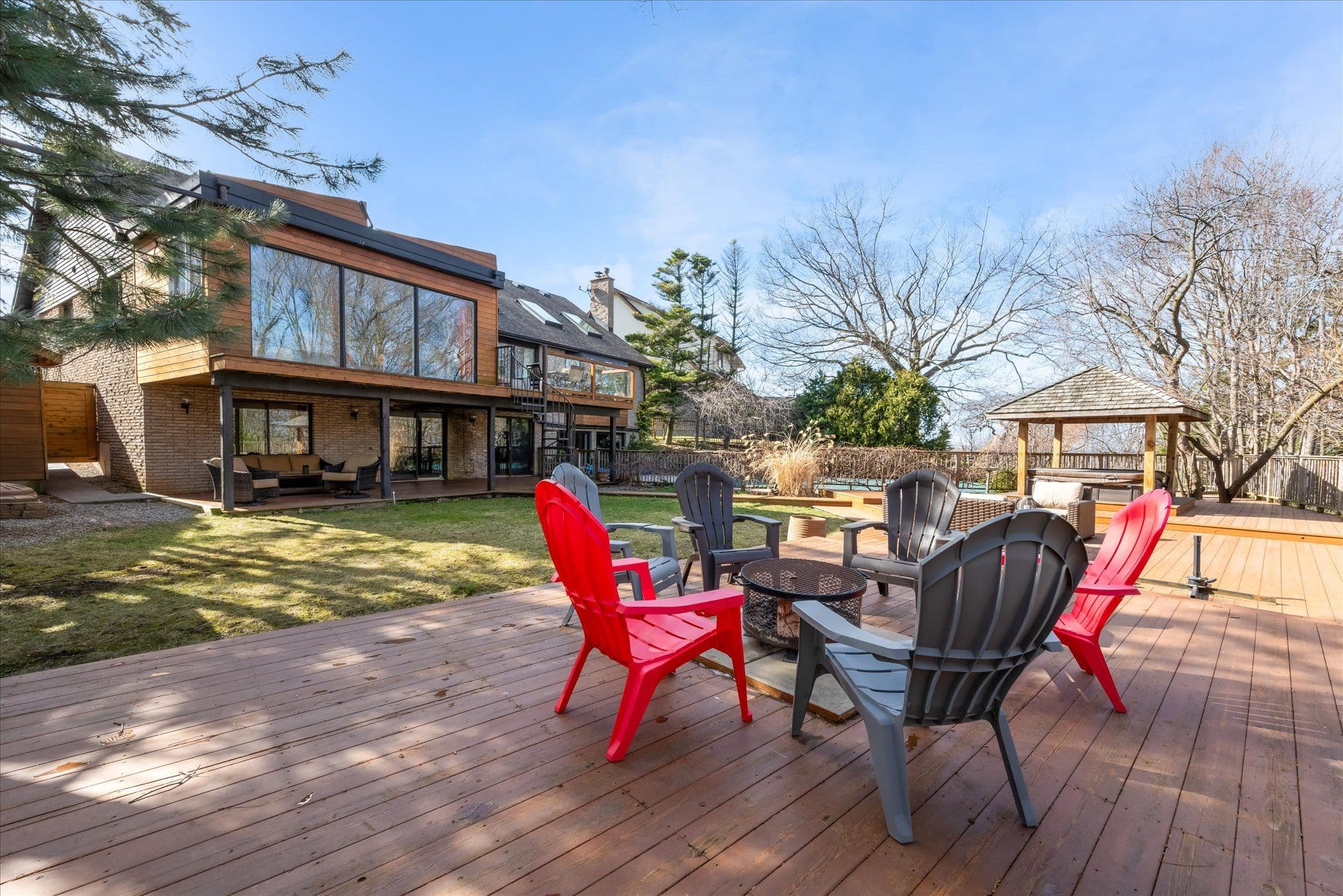 39 Hilts Drive, Hamilton, ON L8G 3H5