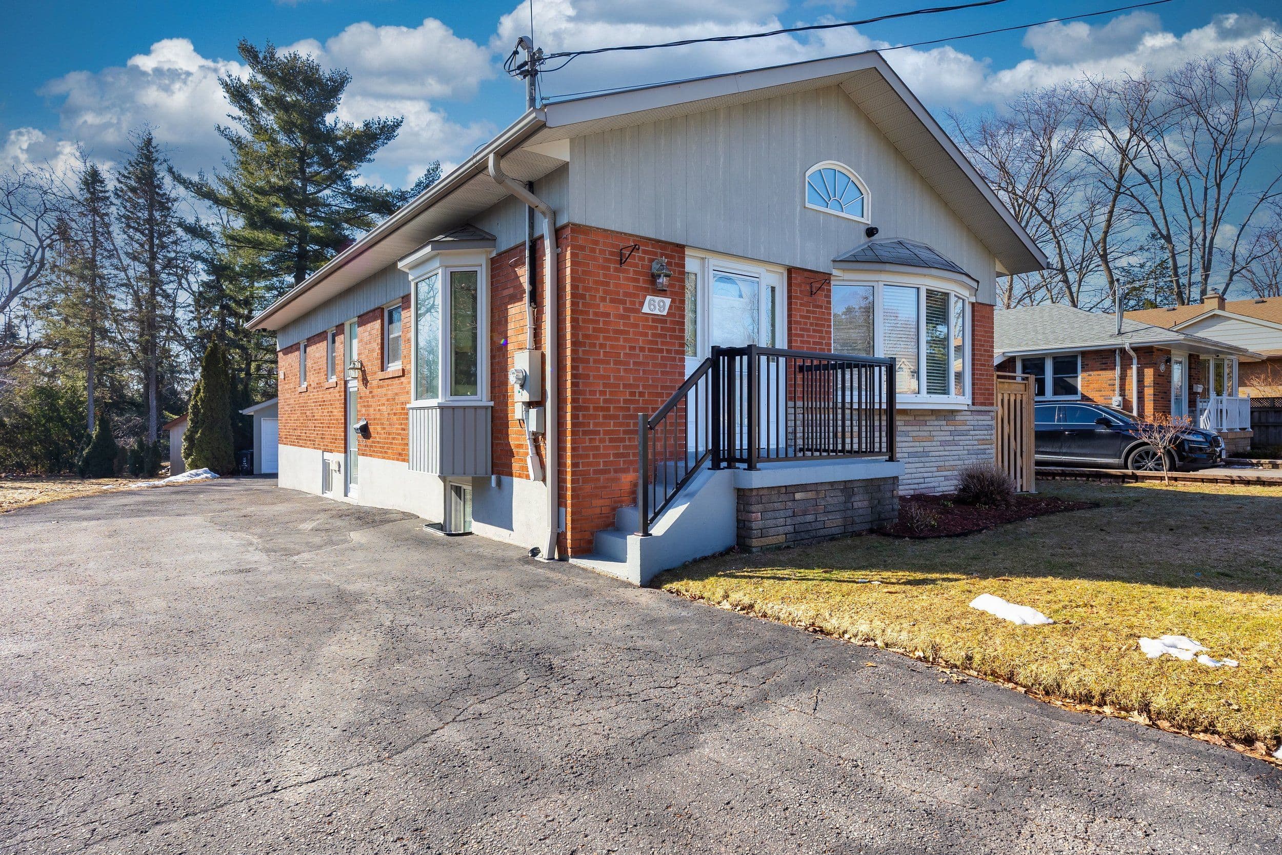 69 Lawson Road BSMT, Toronto E10, ON M1C 2J1