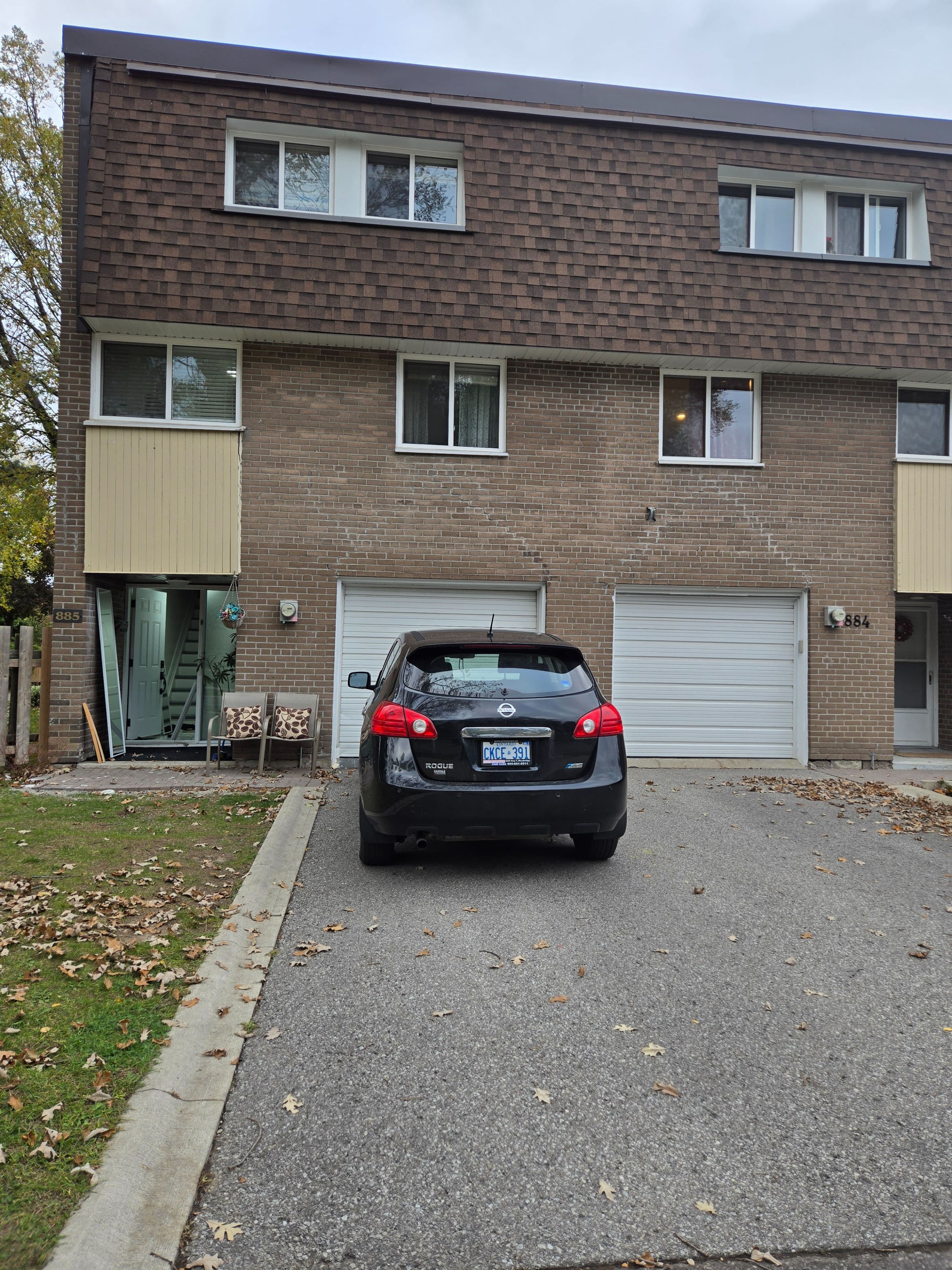 36 Tandridge Crescent 885, Toronto W10, ON M9W 2P2
