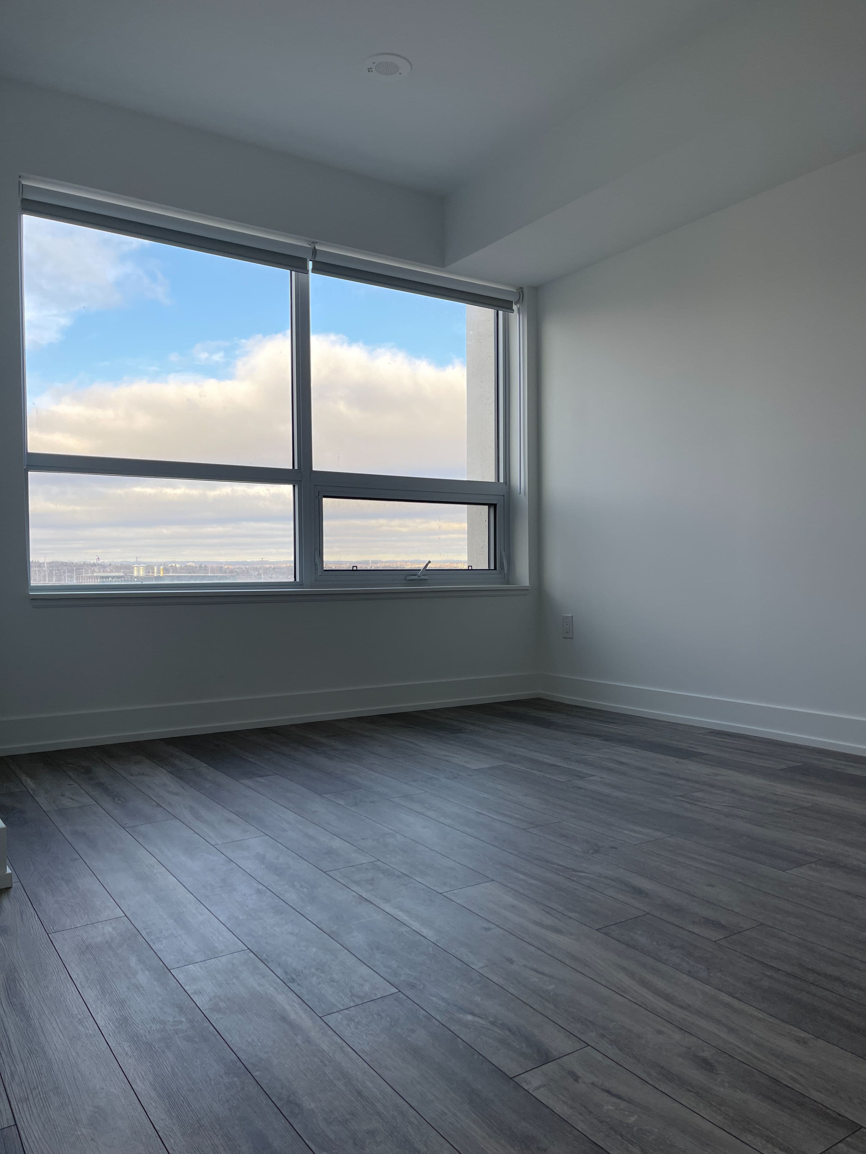 9 Clegg Road 918, Markham, ON L6G 0H3