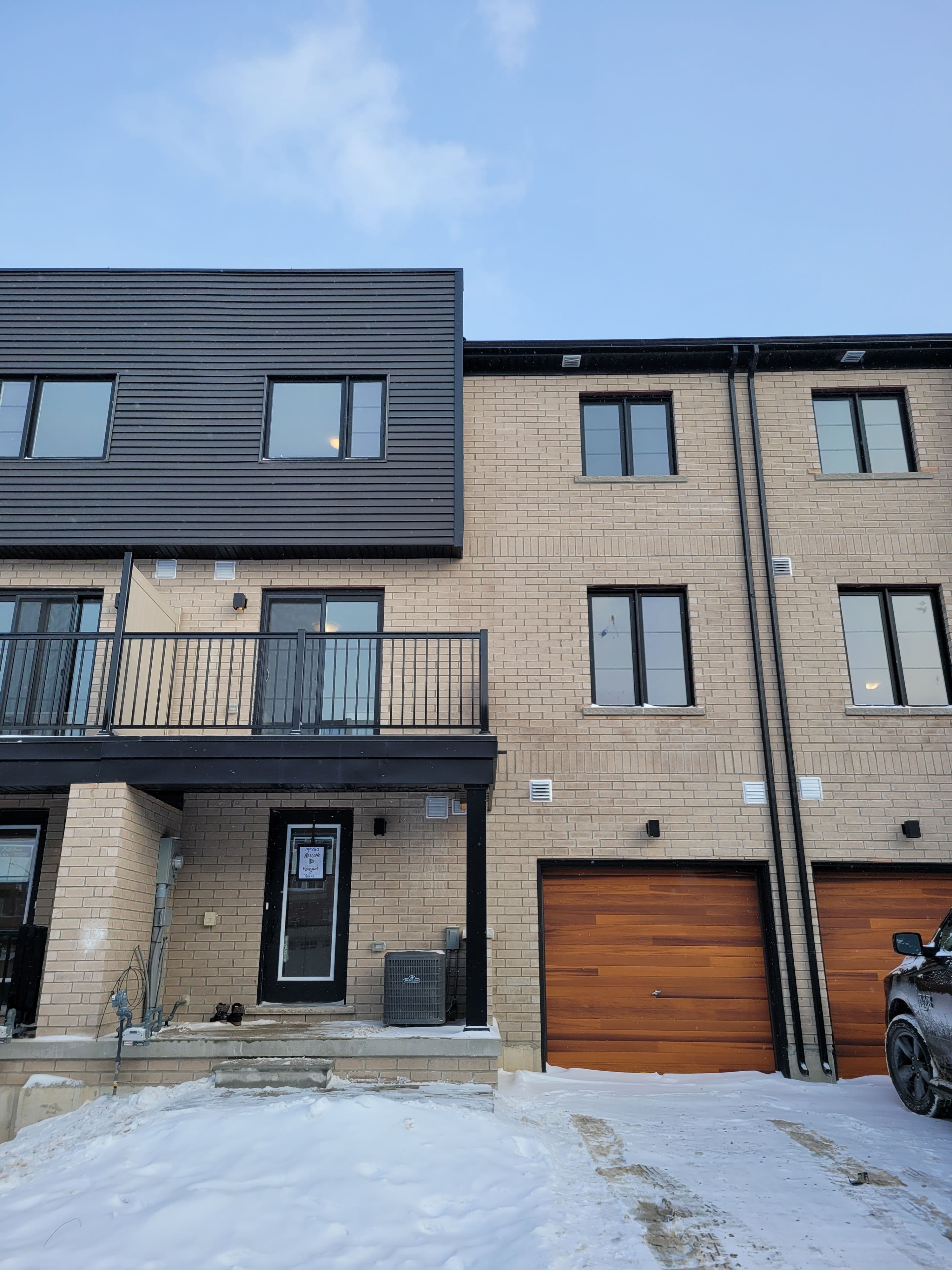 34 Silo Mews, Barrie, ON L9J 0V3