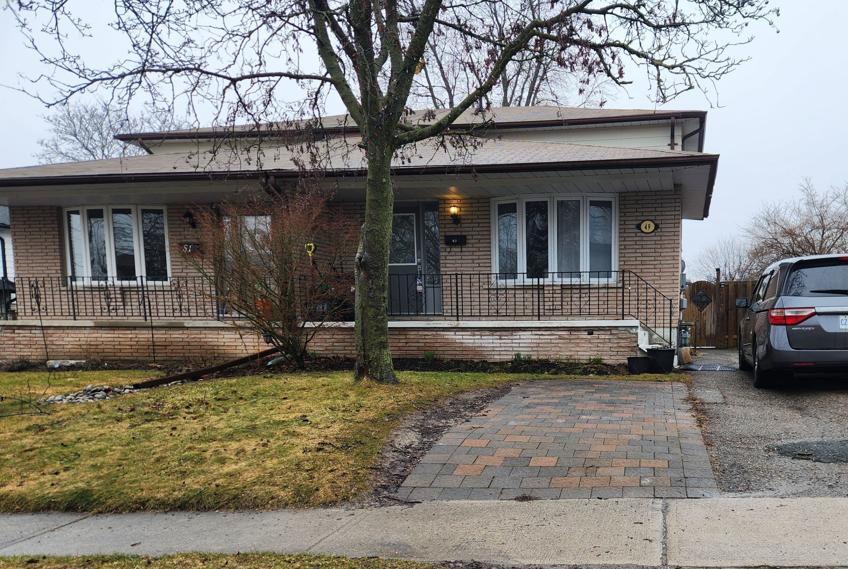 49 Lawrence Crescent BSMT, Clarington, ON L1C 3M7