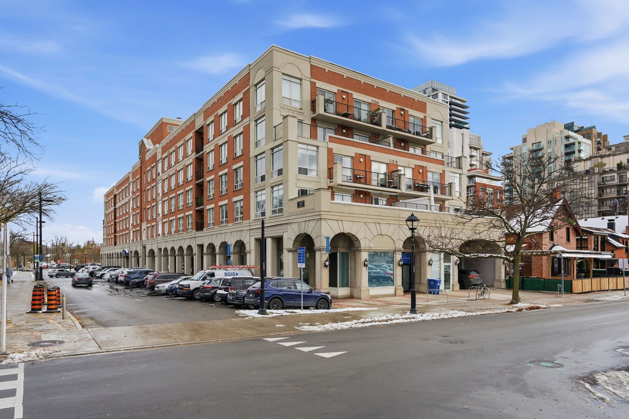 430 Pearl Street 403, Burlington, ON L7R 4J8