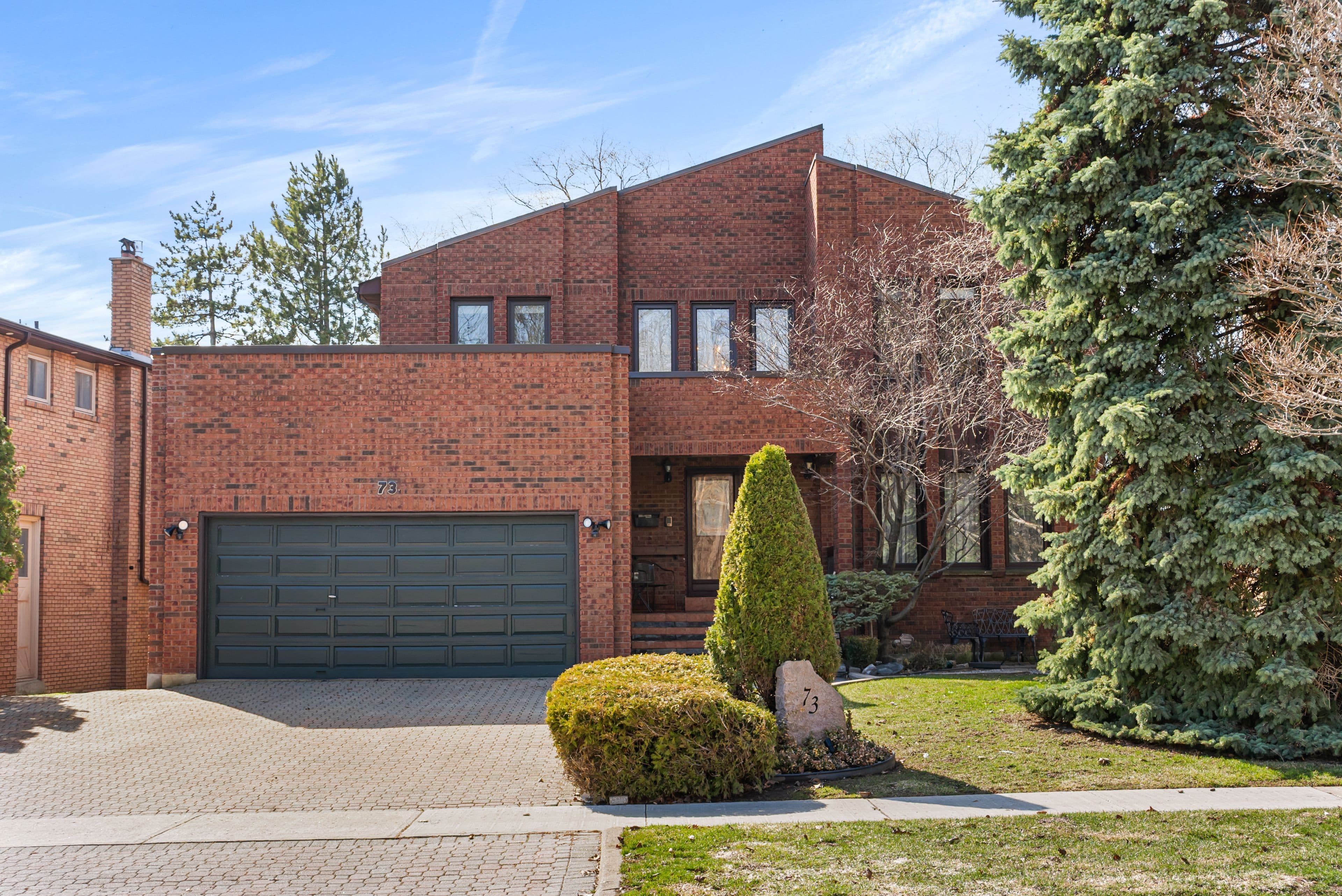 73 Garnier Court, Toronto C15, ON M2M 4C8