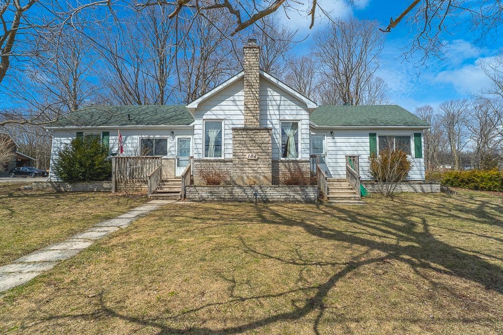 184 Division Street, South Bruce Peninsula, ON N0H 2T0