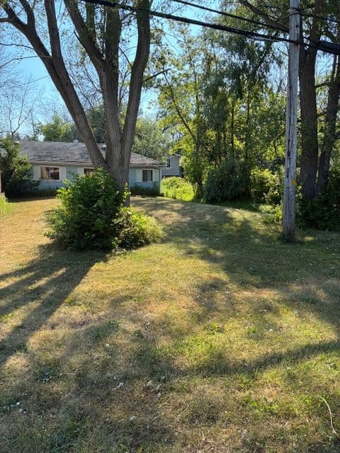 741 W County Road 28 Road W, Prince Edward County, ON K8N 4Z7