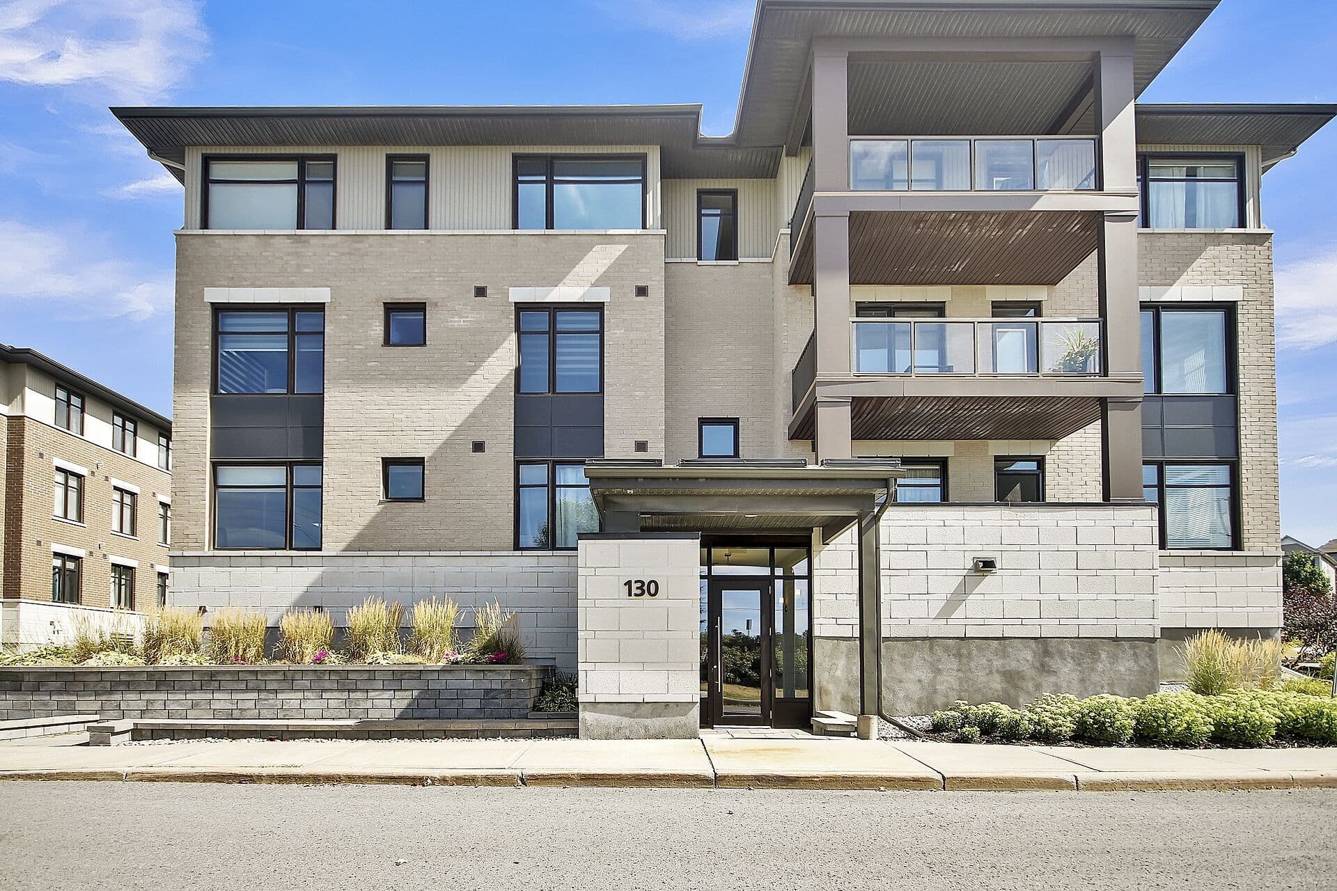 130 Guelph Private 302, Kanata, ON K2T 0J1