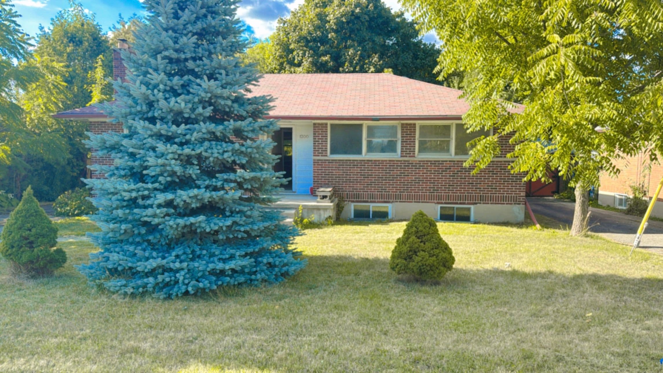 1200 Huron Street, London East, ON N5Y 4K9