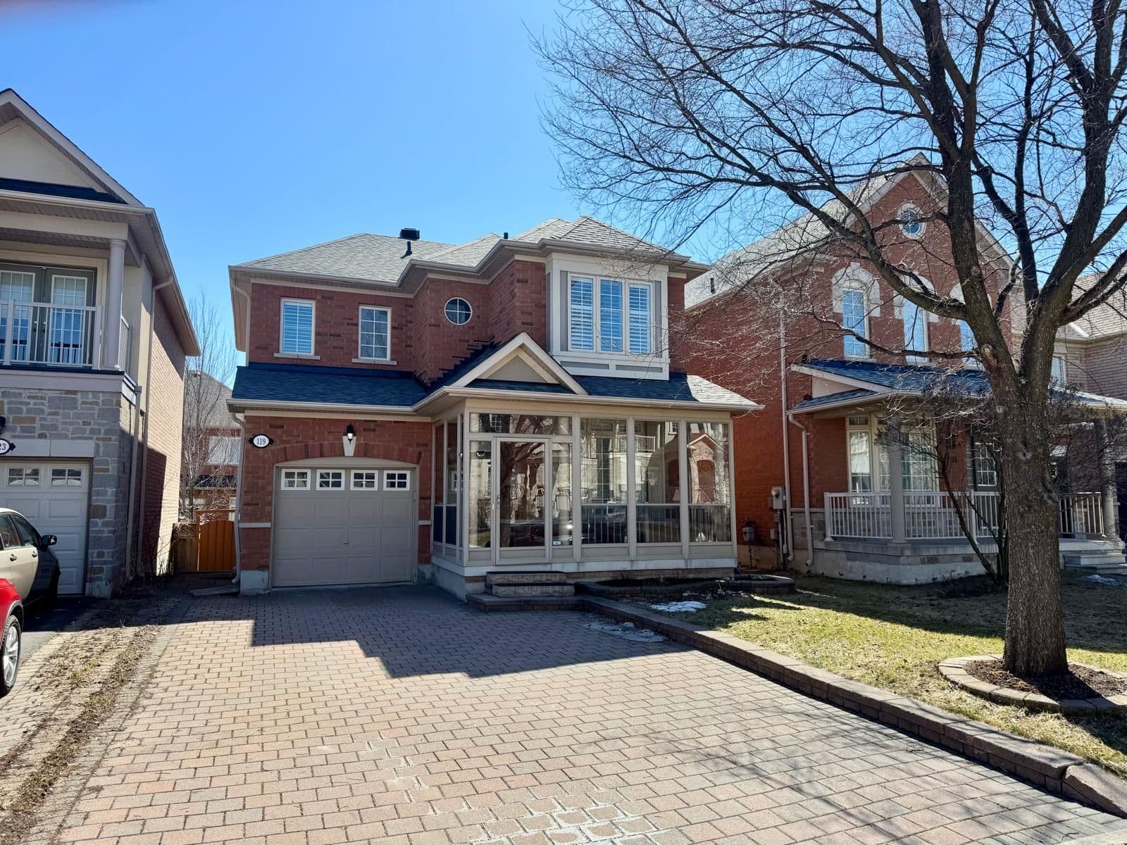 119 Gauguin Avenue, Vaughan, ON L4J 9J4