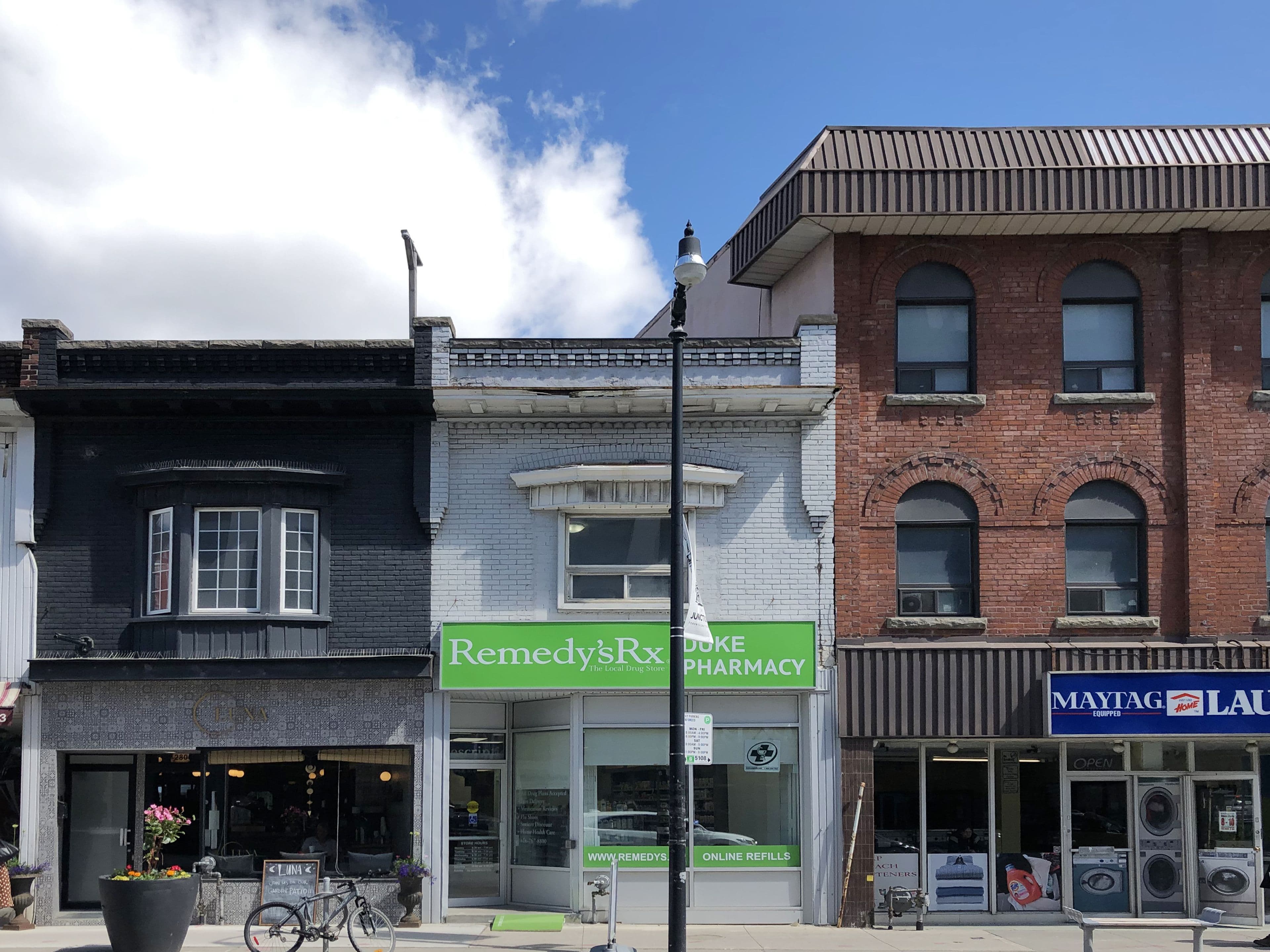 2798 Dundas Street W, Toronto W02, ON M6P 1Y5