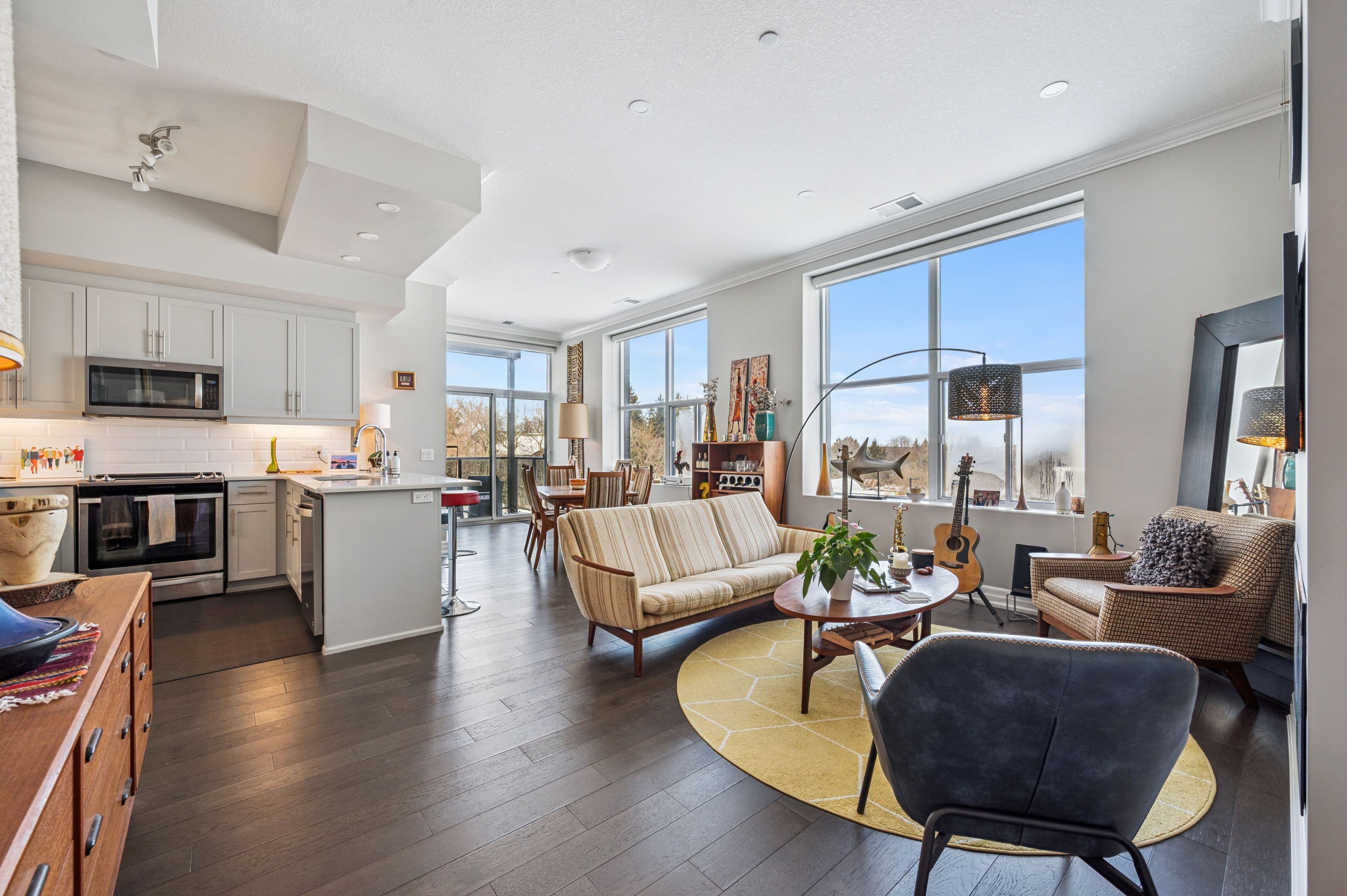 1878 Gordon Street 211, Guelph, ON N1L 0P4