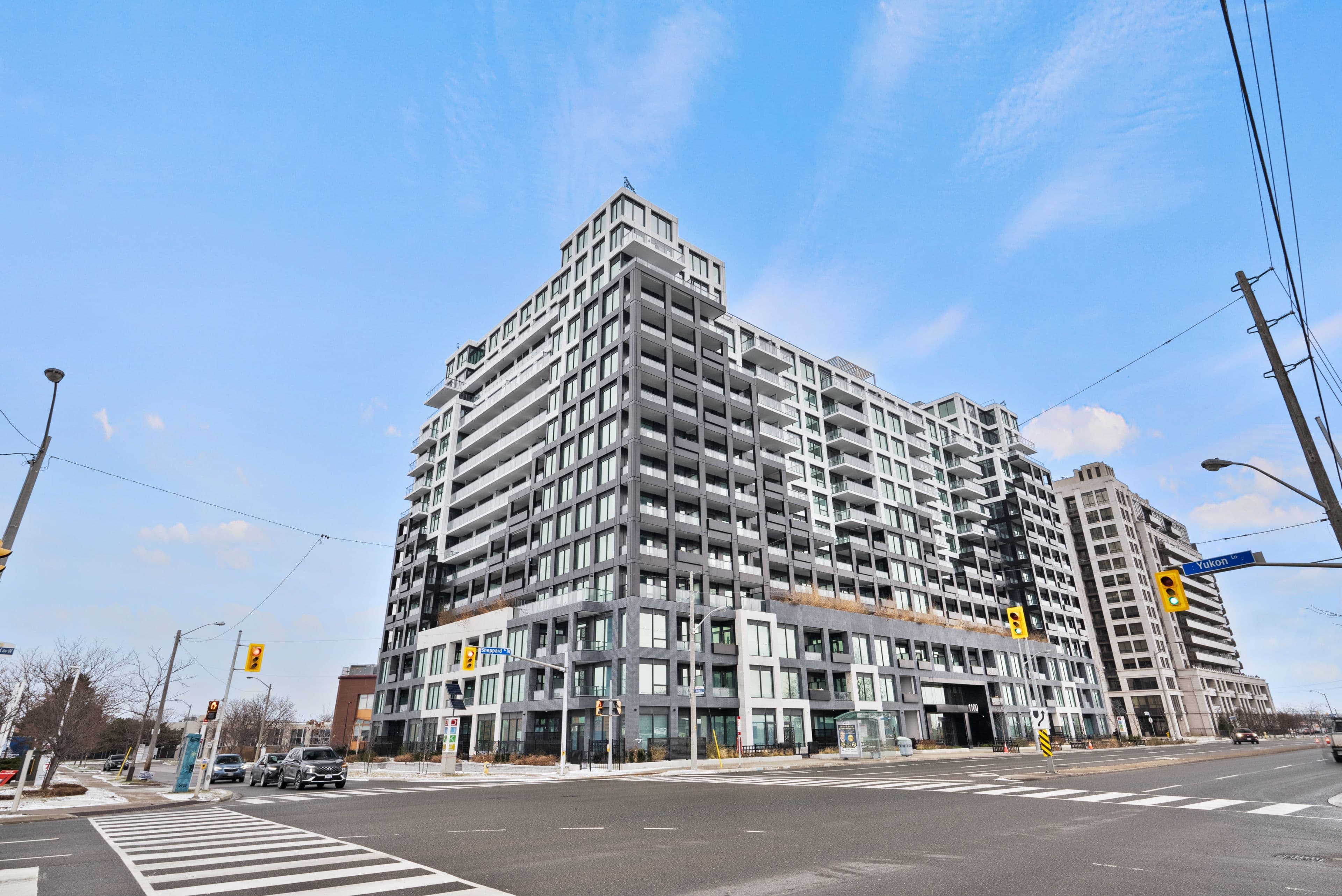 1100 Sheppard Avenue W PH16, Toronto W05, ON M3K 0E4
