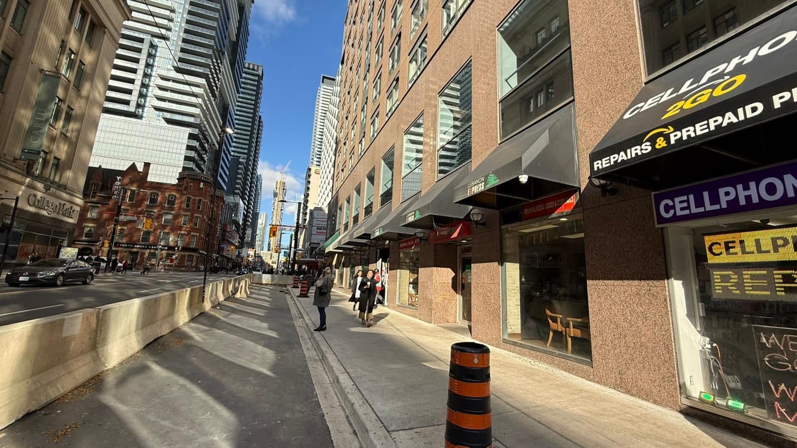 439 Yonge Street, Toronto C08, ON M5B 1T3