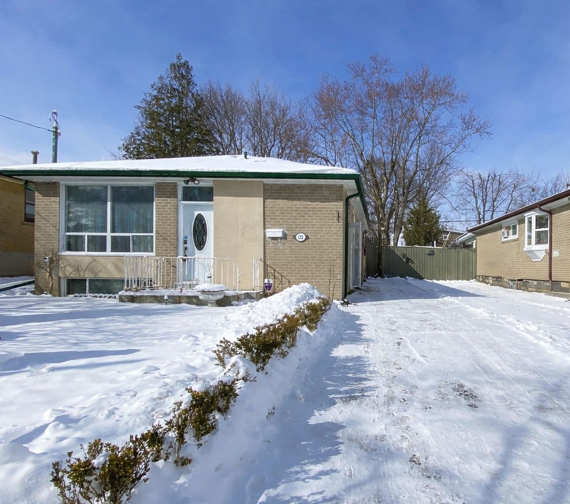 132 Porchester Drive, Toronto E09, ON M1J 2R7