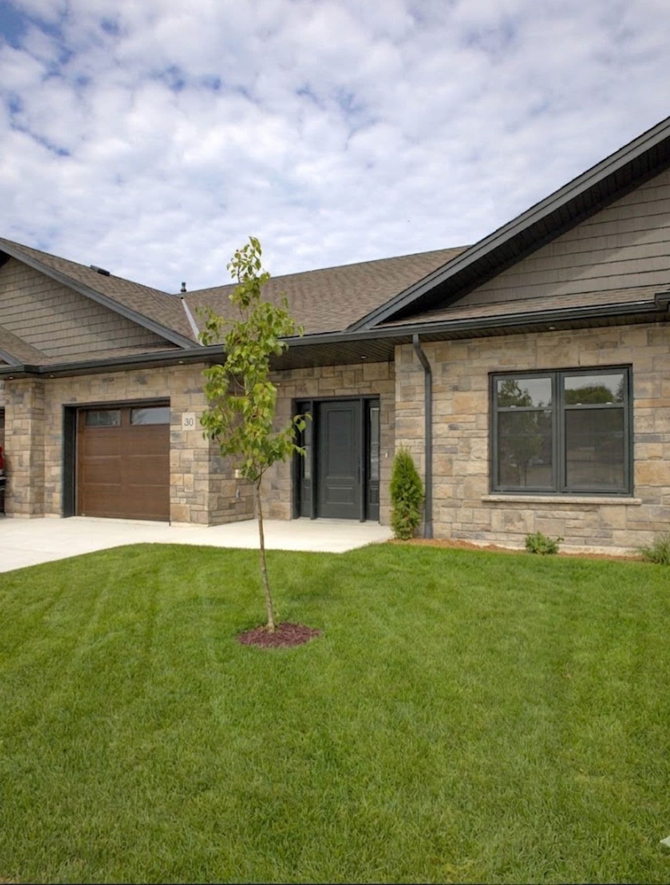 1182 Queen Street 30, Kincardine, ON N2Z 1G4