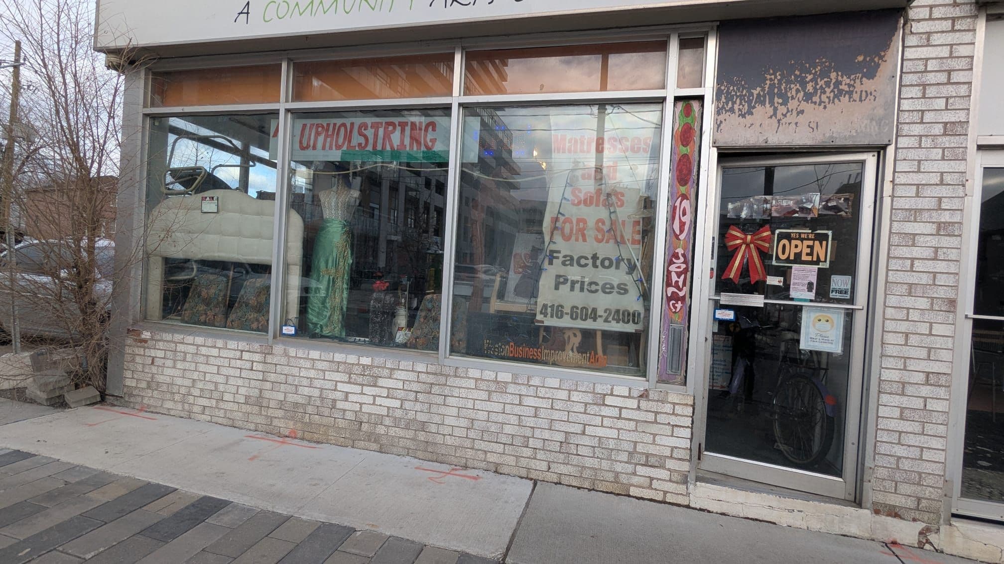 19 John Street, Toronto W04, ON M9N 1J2