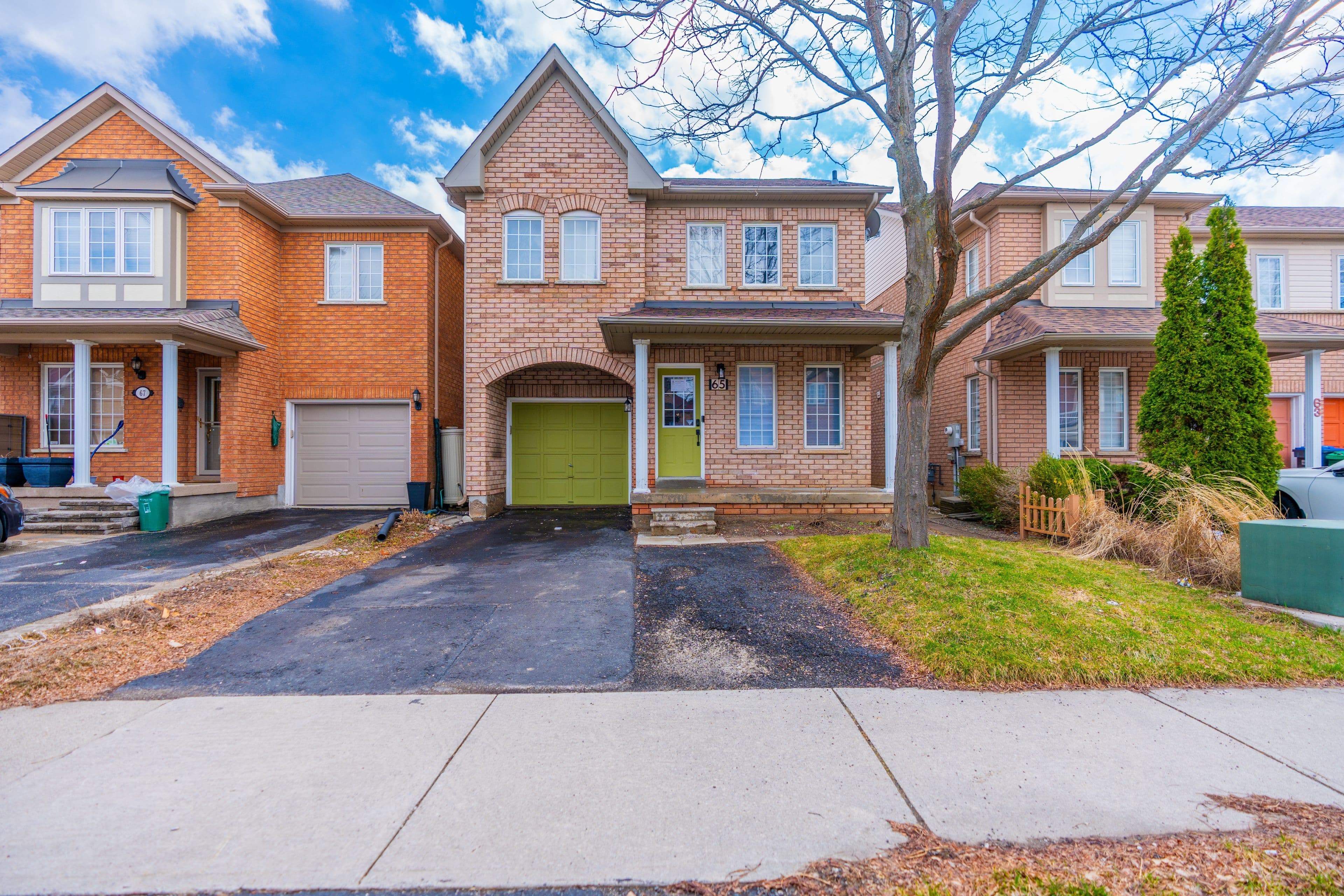 65 Pauline Crescent BSMNT, Brampton, ON L7A 2V5
