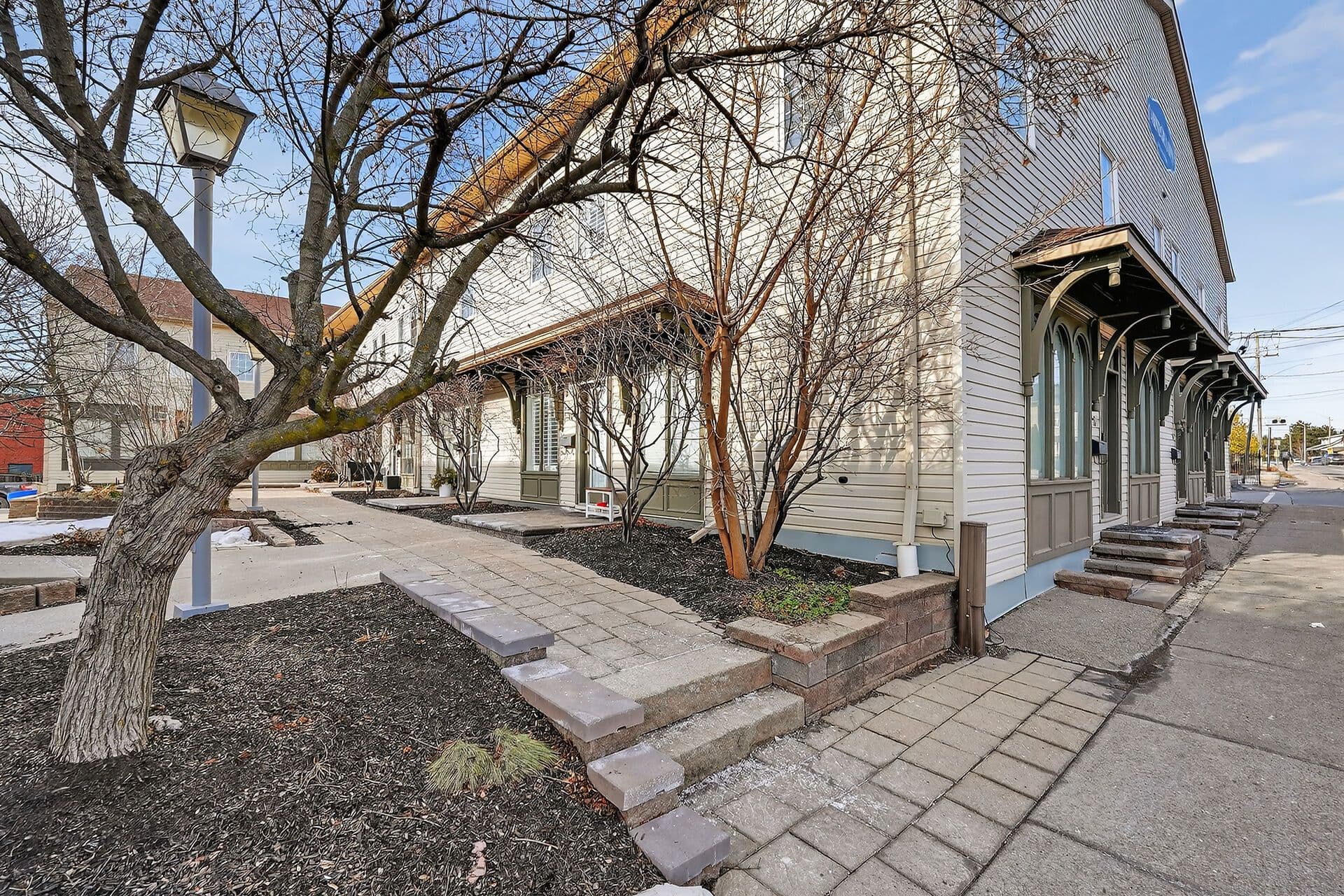 49 Ontario Street 11, Grimsby, ON L3M 3H2