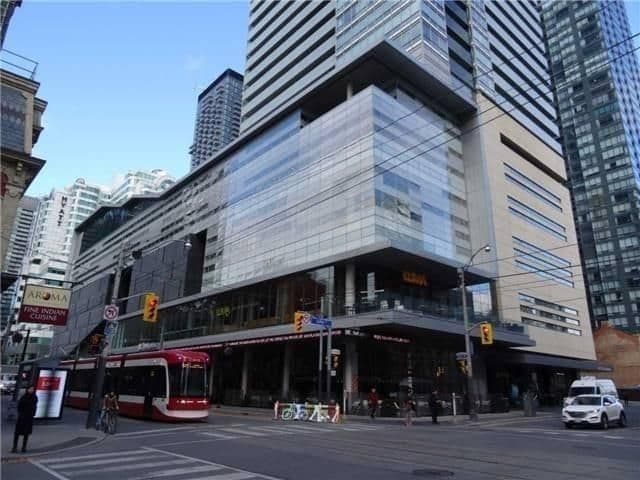 80 John Street 1502, Toronto C01, ON M5V 3X4