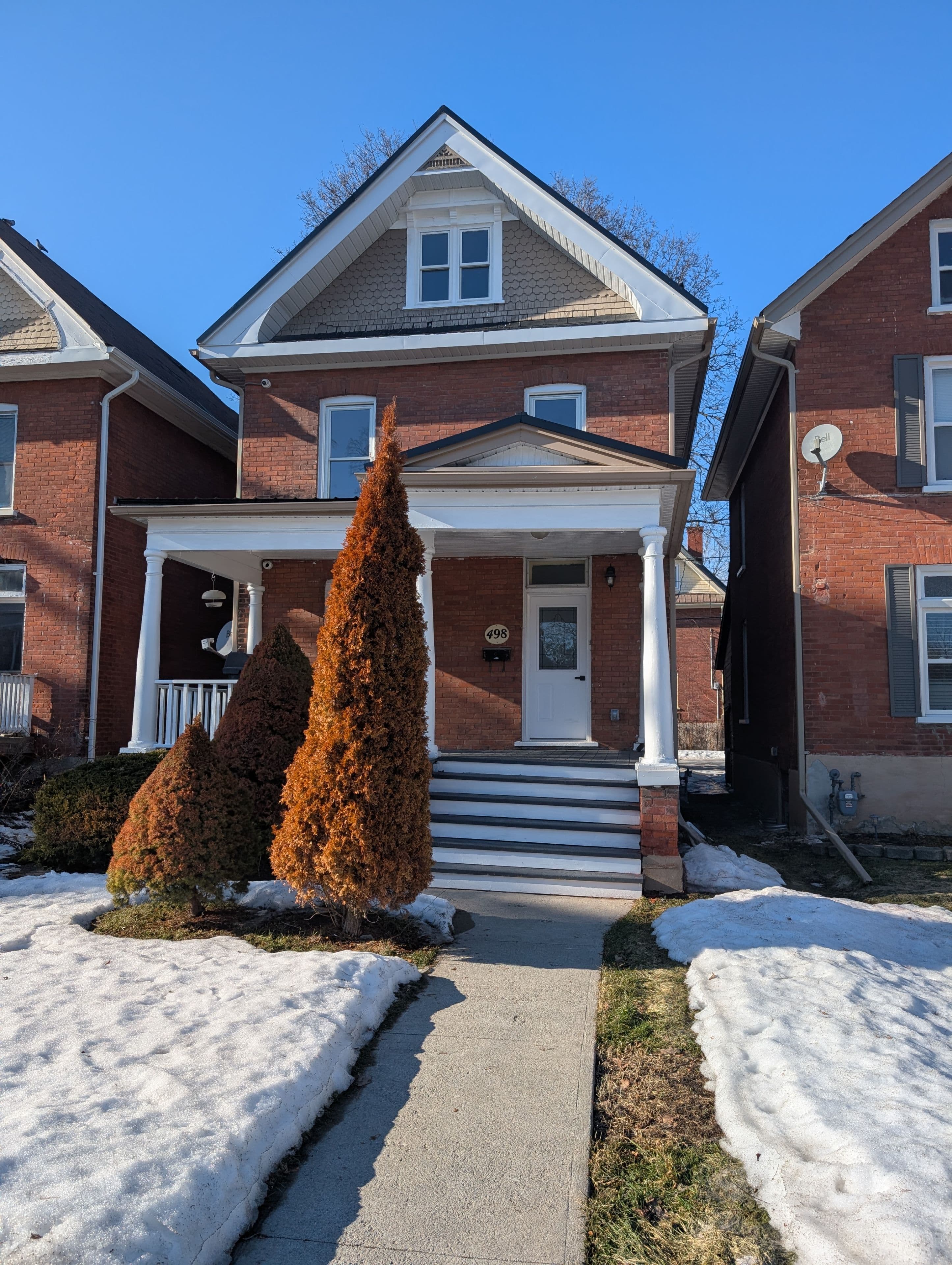 498 Charlotte Street, Peterborough, ON K9J 2W3