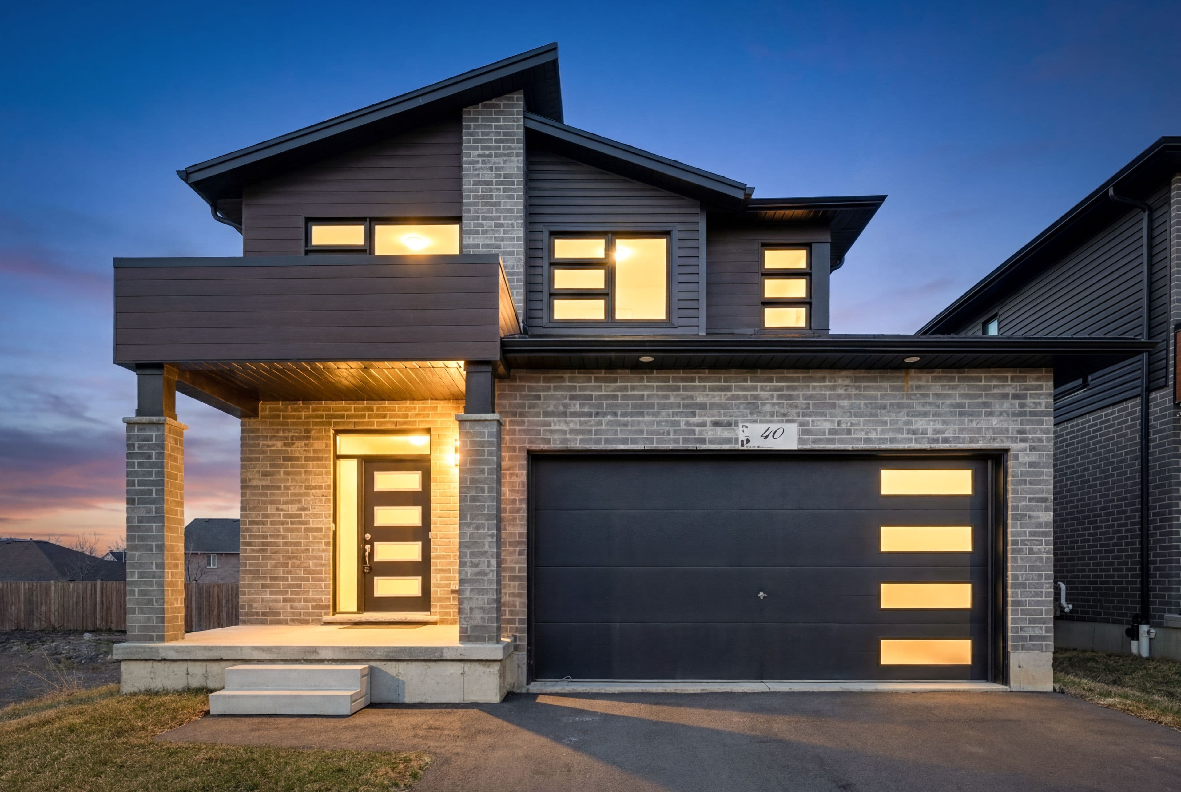 40 Moon Crescent, Cambridge, ON N1S 0C4