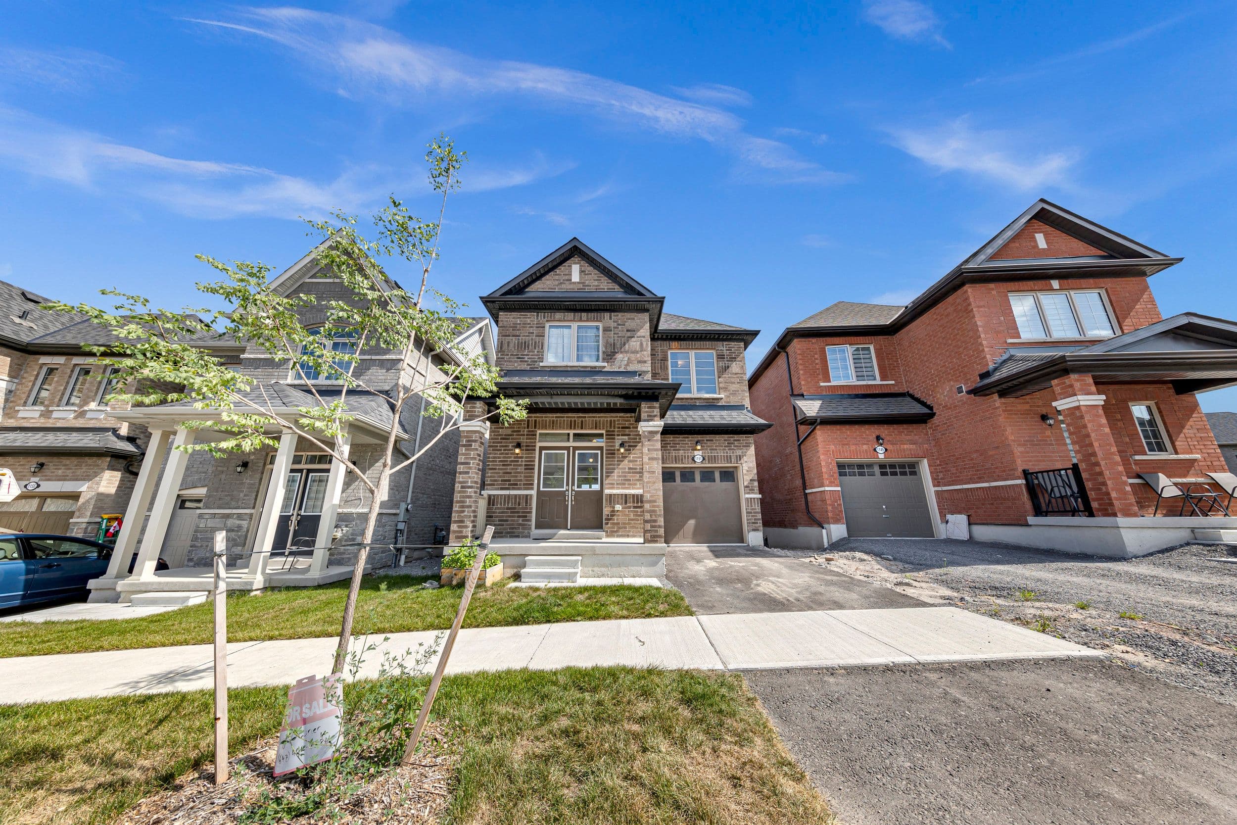1151 Skyridge Boulevard, Pickering, ON L1X 0M4