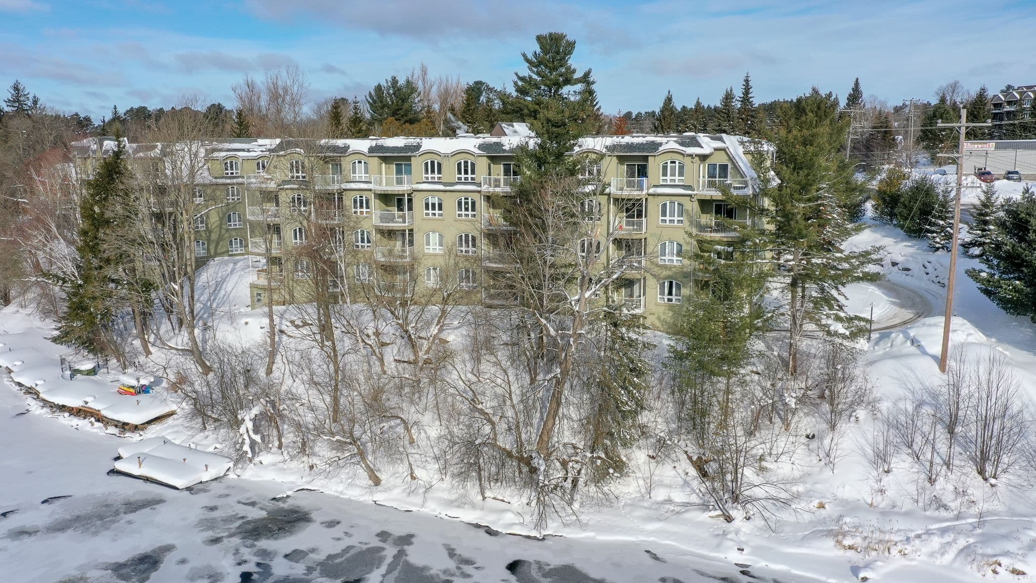 31 Dairy Lane 207, Huntsville, ON P1H 2L7