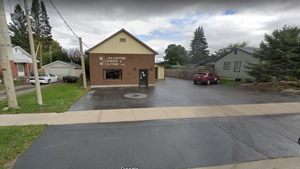 83 Dufferin Street S, New Tecumseth, ON L9R 1E9