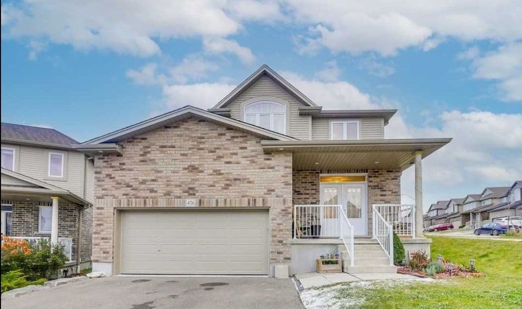 456 Twin Leaf Street Bsmt, Waterloo, ON N2V 0B7