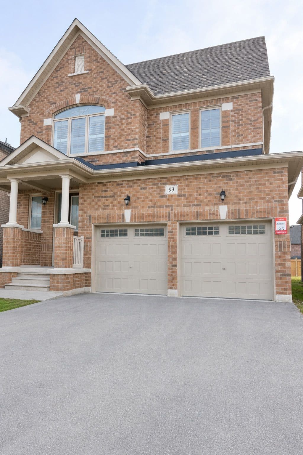 93 Wamsley Crescent, Clarington, ON L1B 1G9