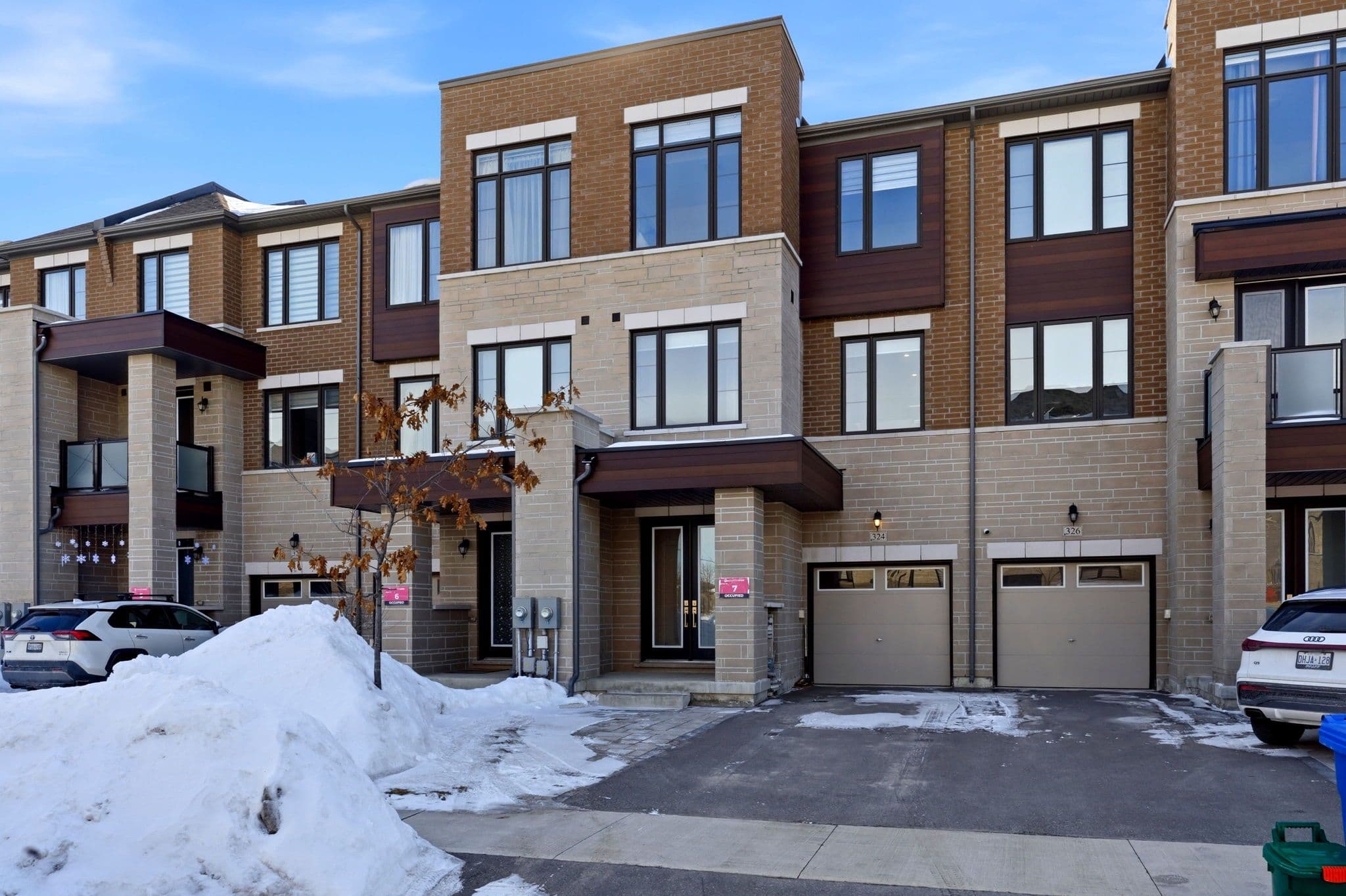 324 Laplante Street, Newmarket, ON L3X 0M8