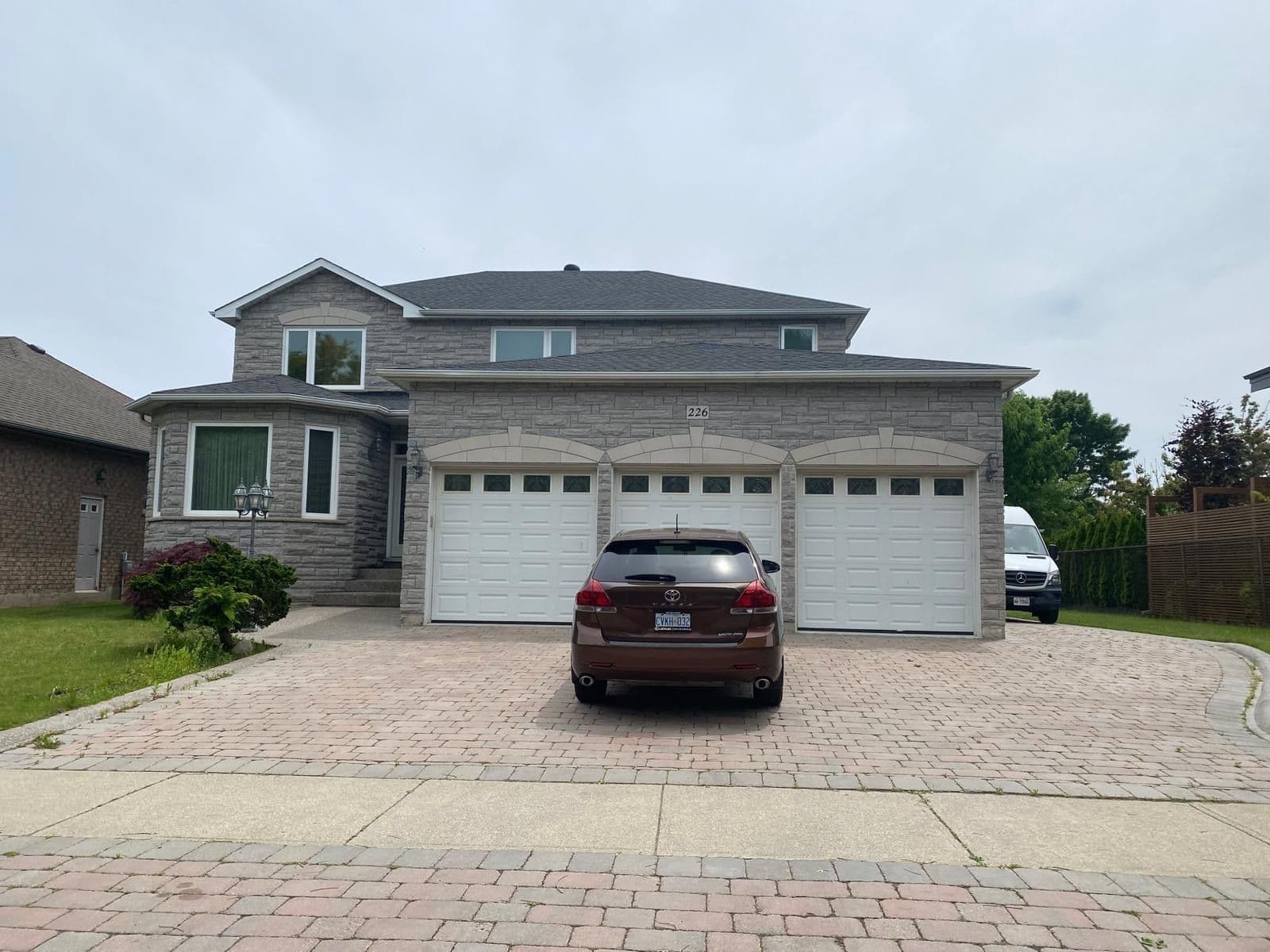 226 Elmwood Road, Oakville, ON L6K 2B1