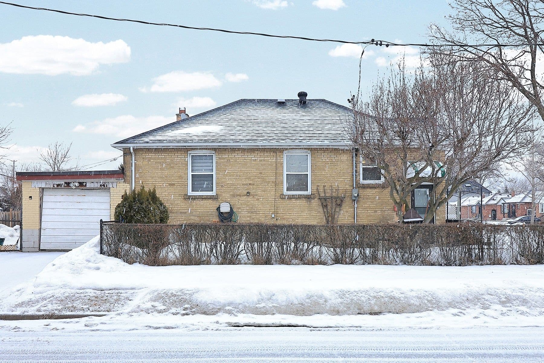 30 Silvercrest Avenue, Toronto W06, ON M8W 2S4