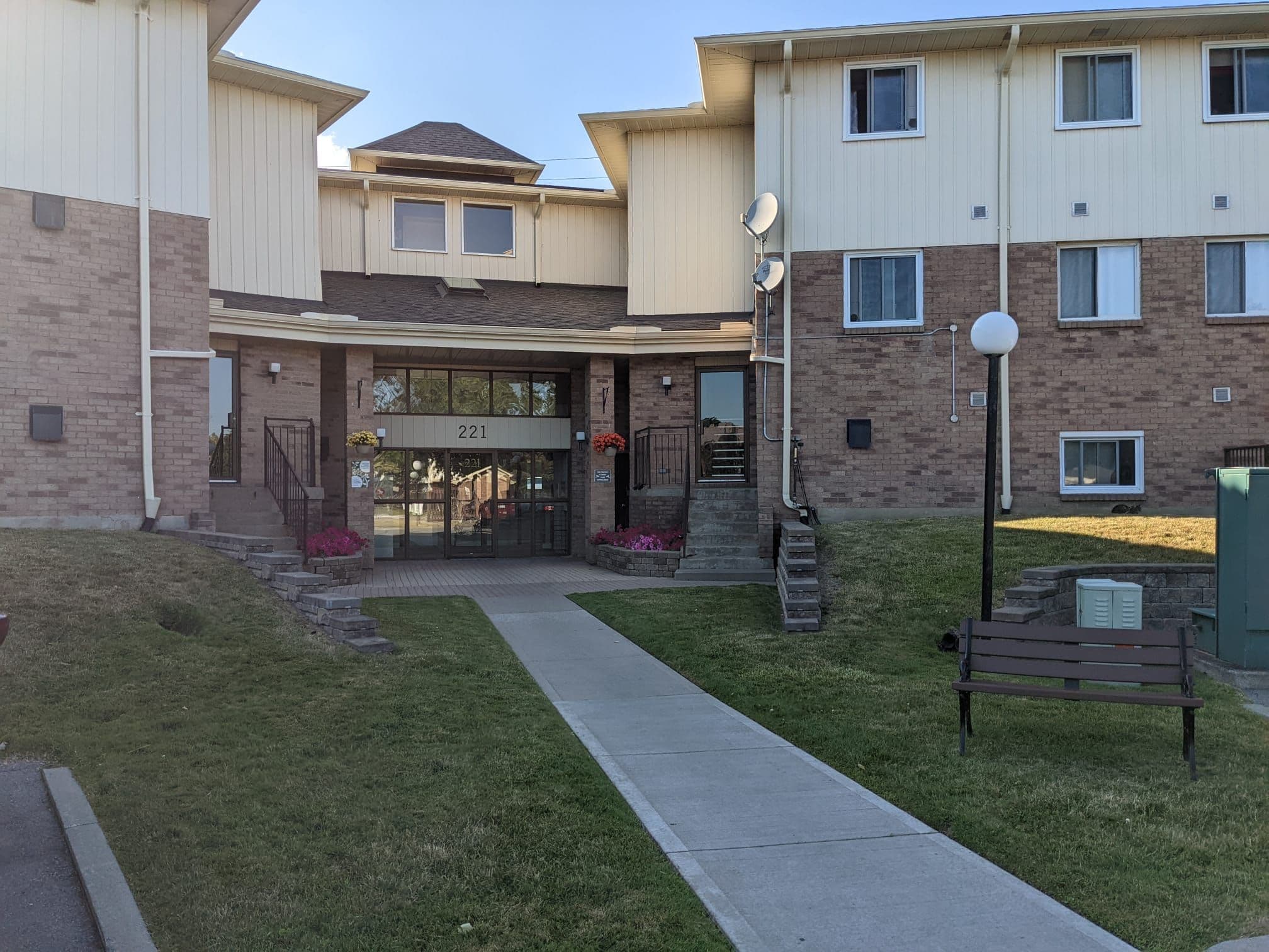 221 North Park Street 211A, Belleville, ON K8P 5A6