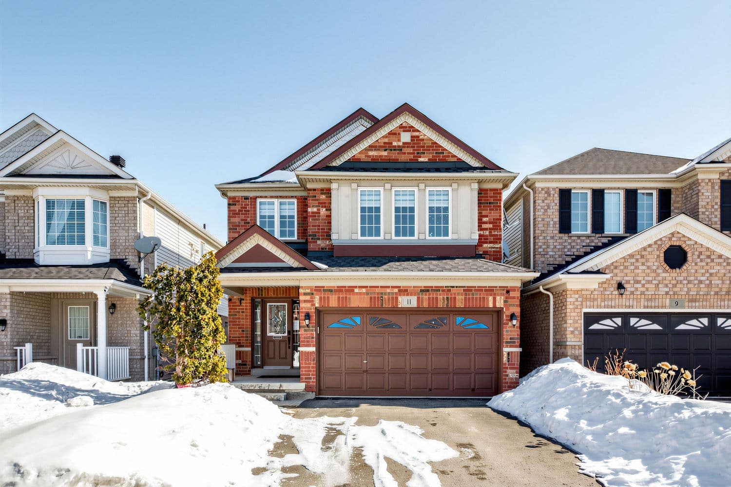 11 Dring Street, Ajax, ON L1T 4Y2