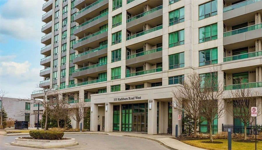 335 Rathburn Road W 1816, Mississauga, ON L5B 0C8