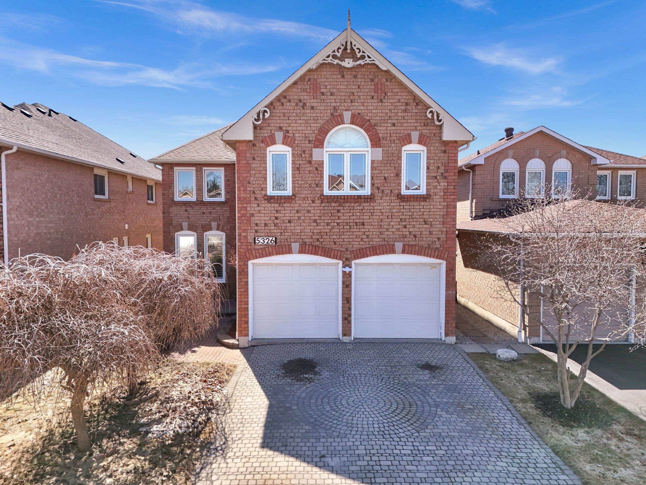 5326 Segriff Drive, Mississauga, ON L5V 1N9