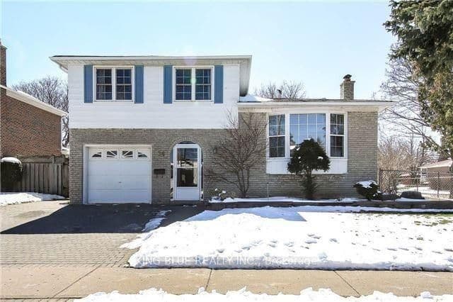 26 Deepdale Drive Bsmt, Toronto E07, ON M1S 2N4